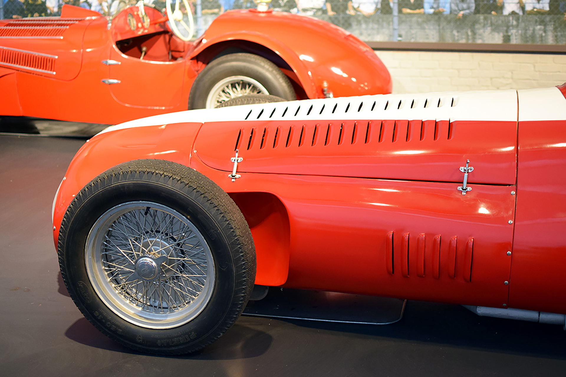 Alfa Romeo 12C biplace sport 1938 avant - Cité de l'automobile, Collection Schlumpf, Mulhouse
