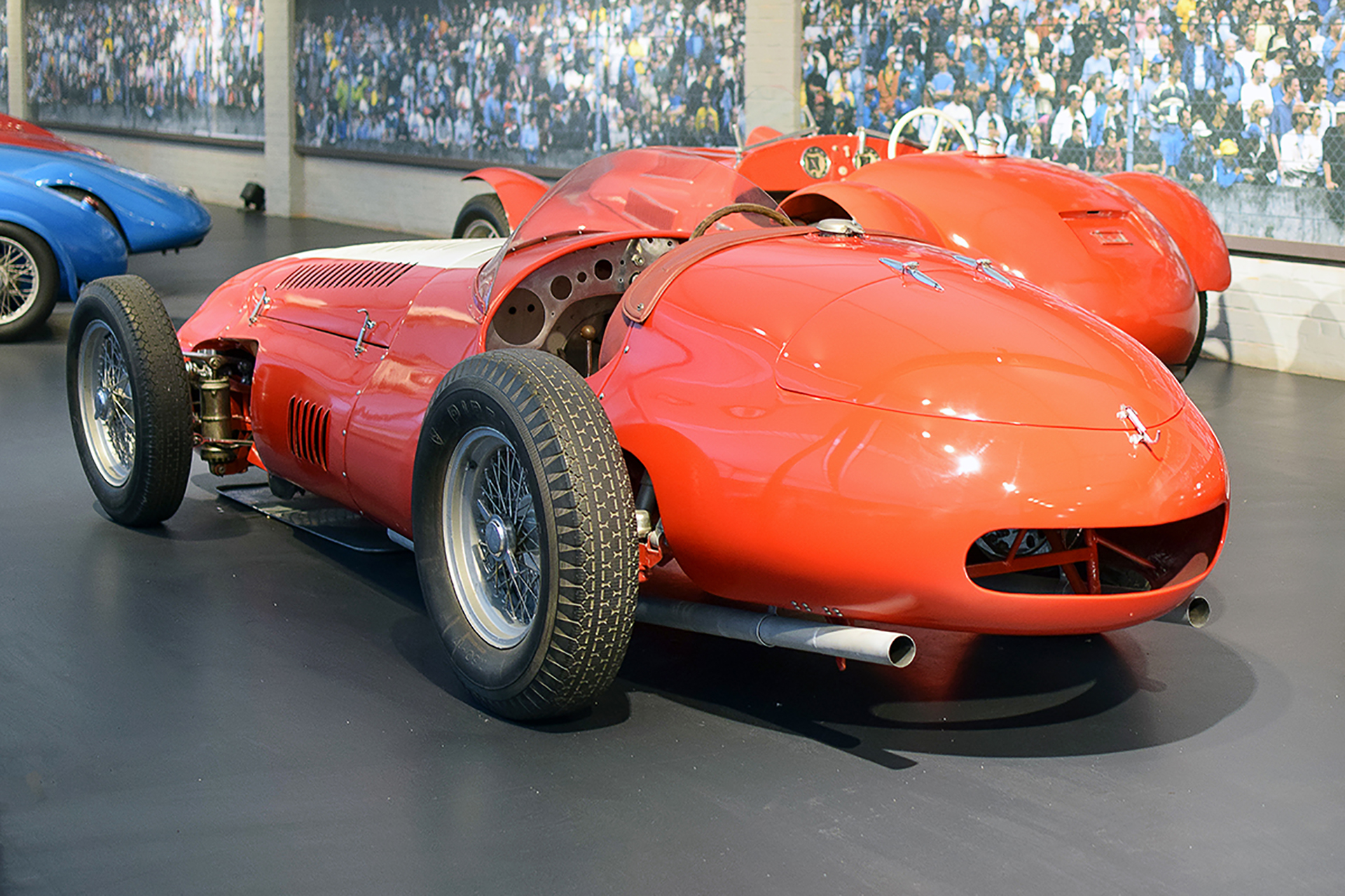 Alfa Romeo 12C biplace sport 1938 arrière - Cité de l'automobile, Collection Schlumpf, Mulhouse