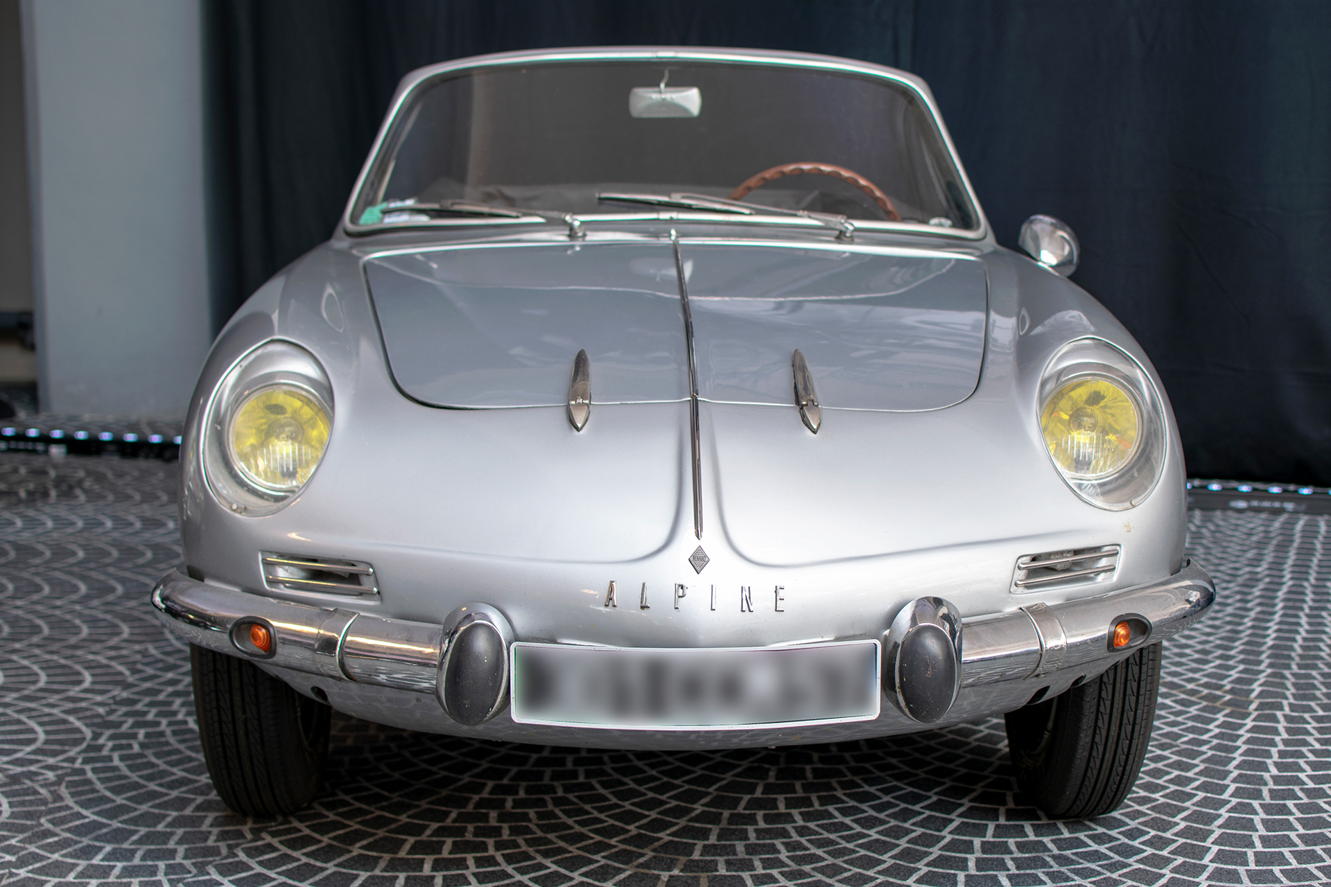 Alpine A108 Convertible - Conservatoire National de Véhicules Historique s,Diekirch, exposition Alpine, 2022