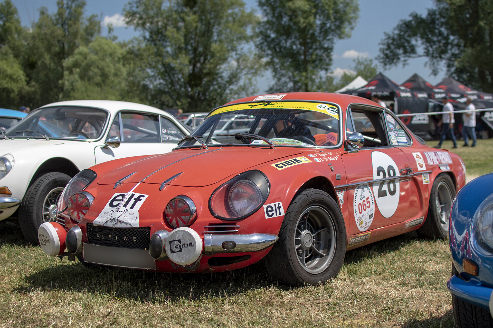 Alpine A110 1300 de compétition (Bozzetti-Da Silva) - Rétro Meus'Auto ,2023, Heudicourt, Lac de la Madine
