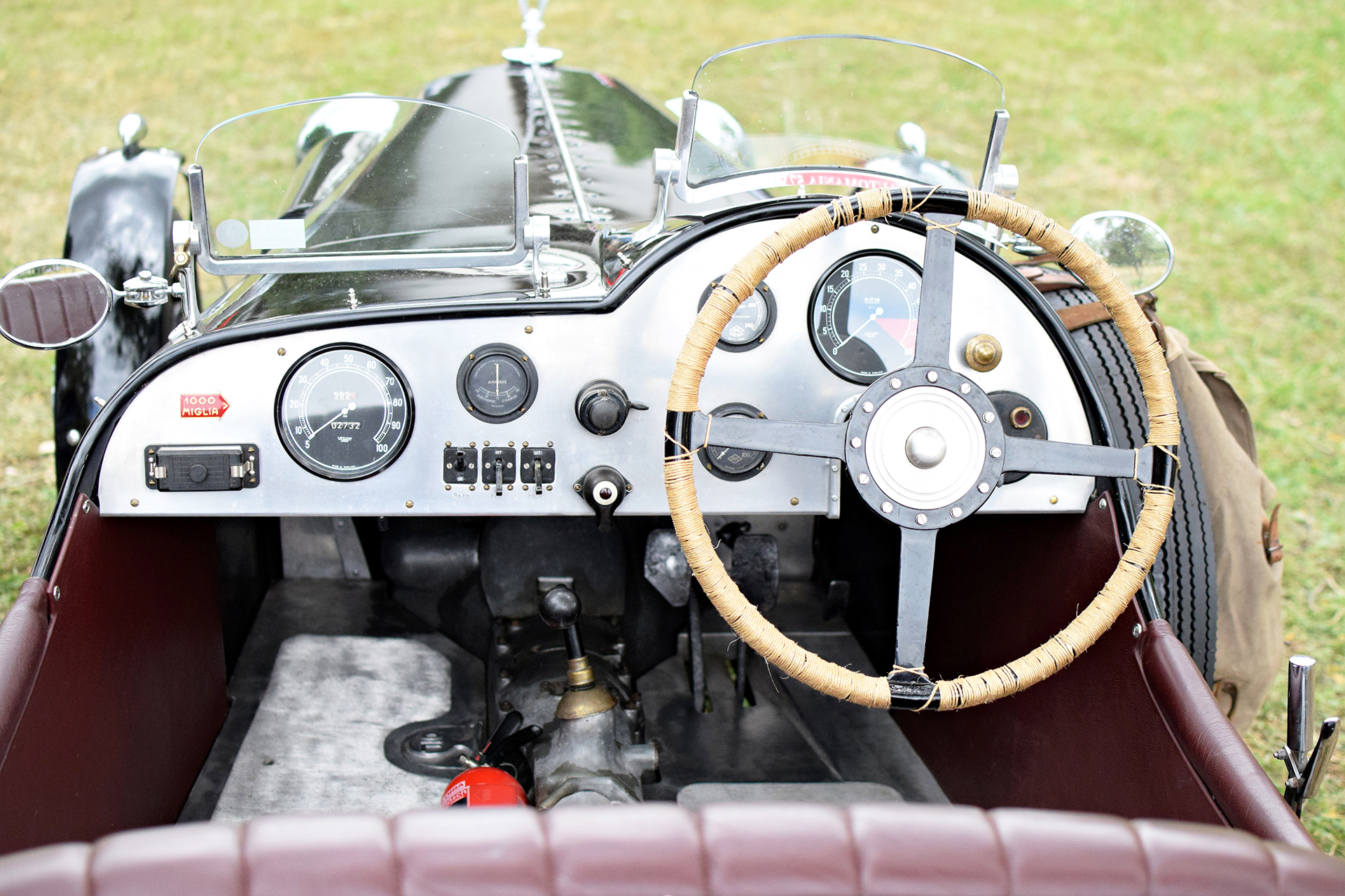 Alvis 12/70 roadster 1938 - Automania 2017, Edling les Anzeling, Hara du Moulin Alvis 12/70 roadster 1938 - Automania 2017, Edling les Anzeling, Hara du Moulin