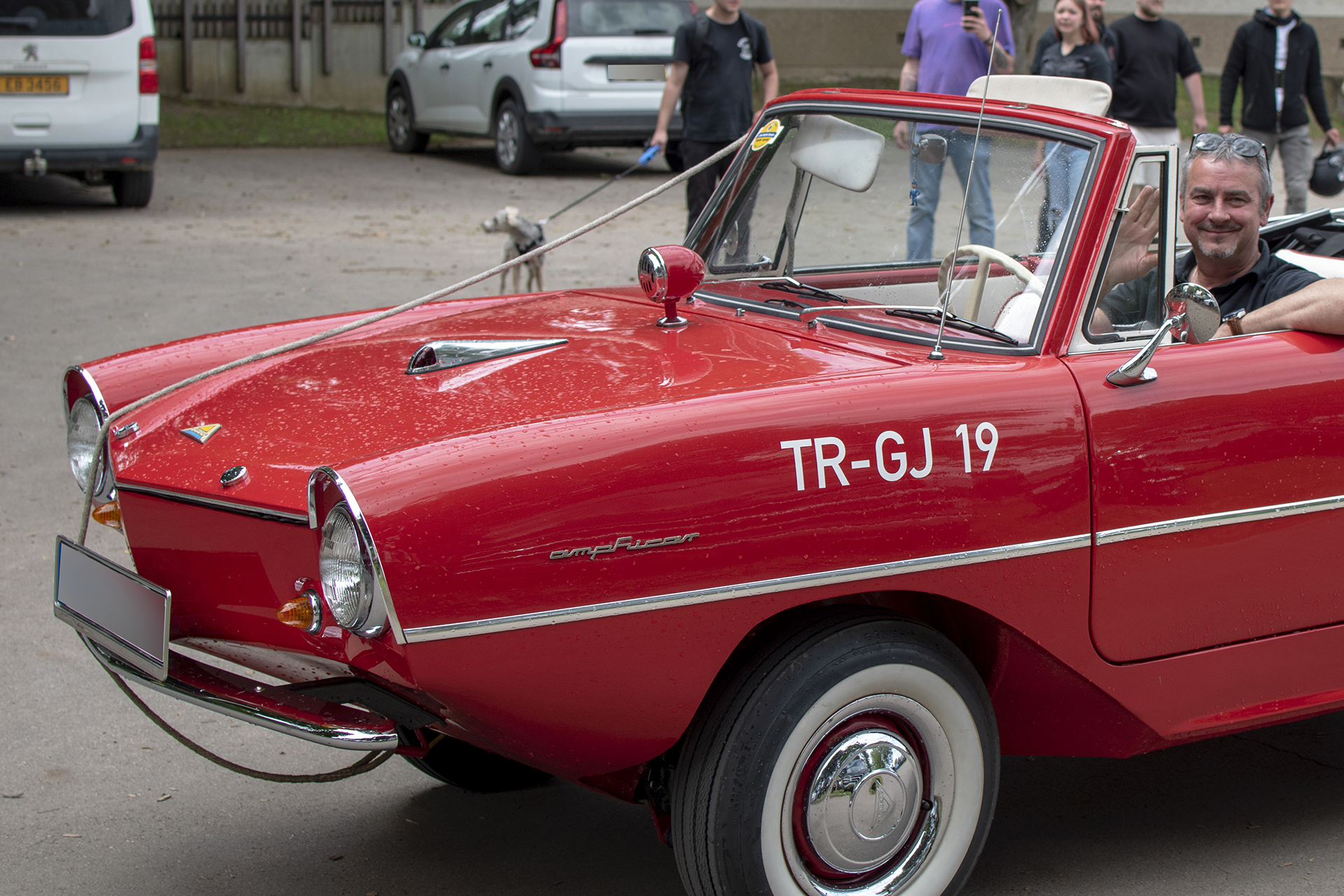 Amphicar Model 770 front - DreamCars Festival 2024 - Schwebsange - Port