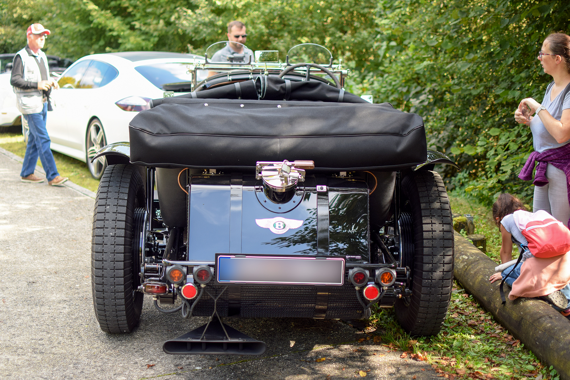 Bentley 8 Litre Speed Eight back - Automania ,2017, Manderen, Château de Malbrouck