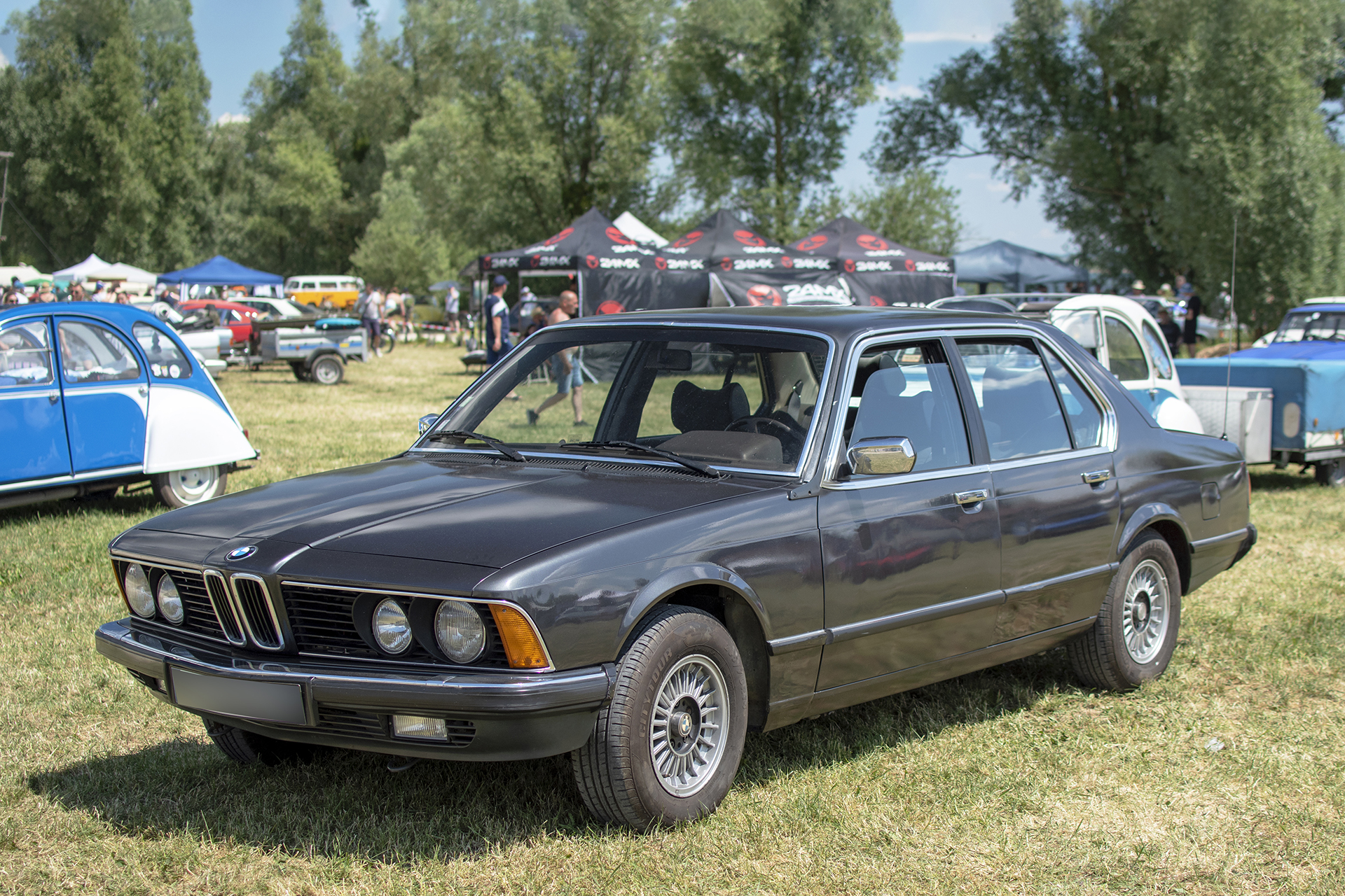 BMW série 7 I E23 - Rétro Meus'Auto ,2023, Heudicourt, Lac de la Madine