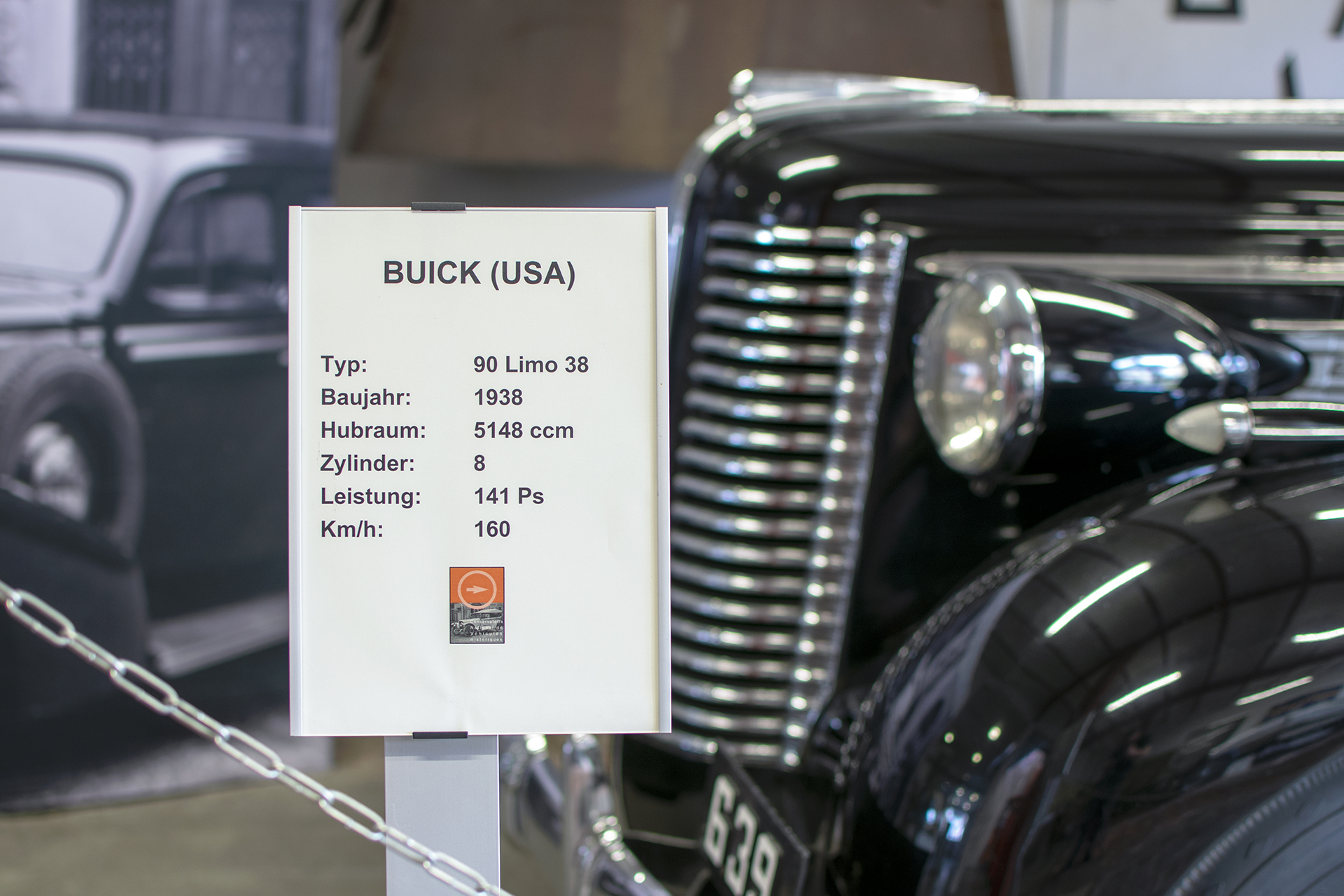 Buick Limited serie 90 Limousine 1938 details - Conservatoire National de Véhicules Historiques,Diekirch