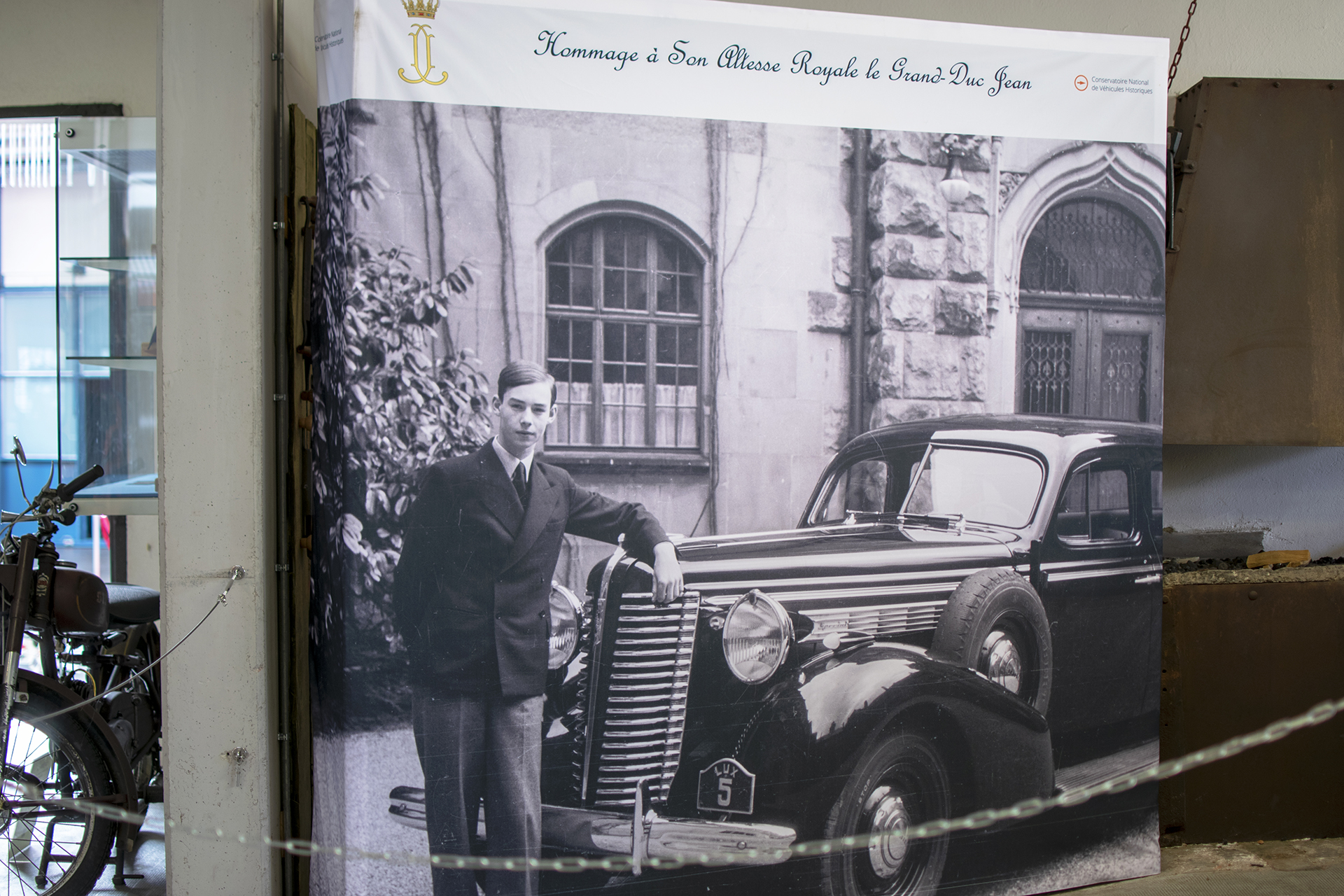 Buick Limited serie 90 Limousine 1938 photo - Conservatoire National de Véhicules Historiques,Diekirch