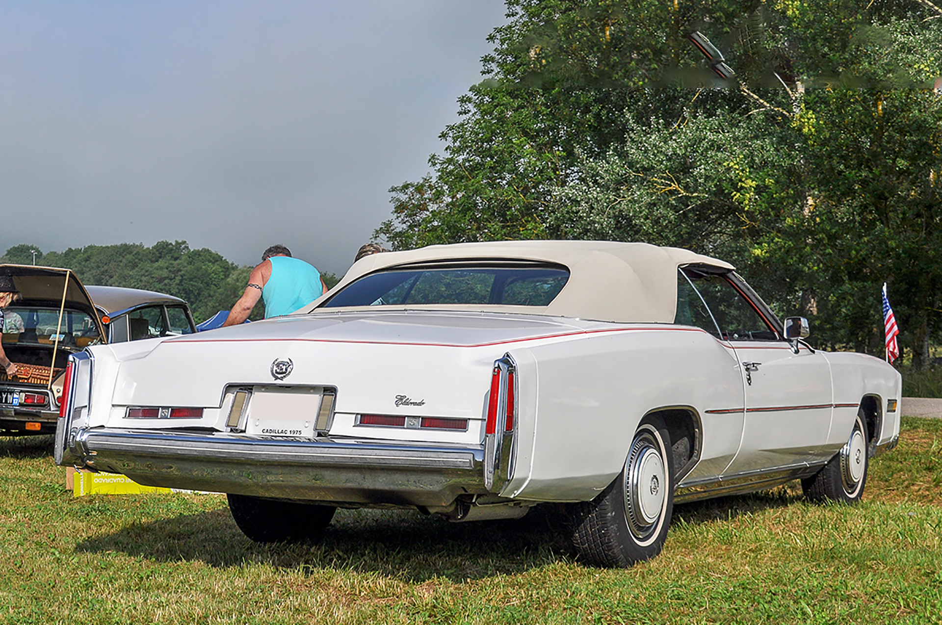 Cadillac Eldorado X 1975 arrière - Rétro Meus'Auto 2018, Lac de la Madine