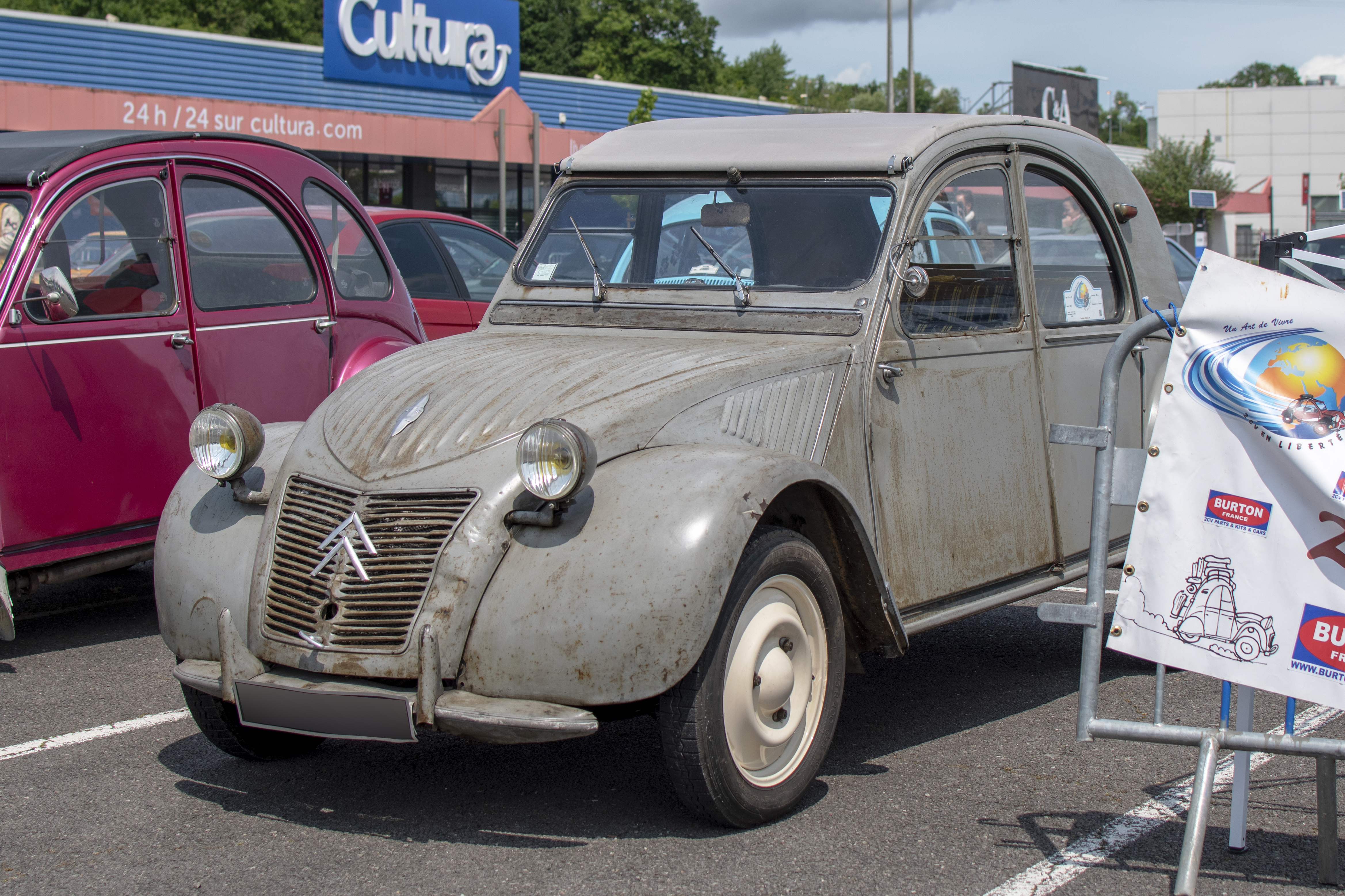  Citroën 2 CV