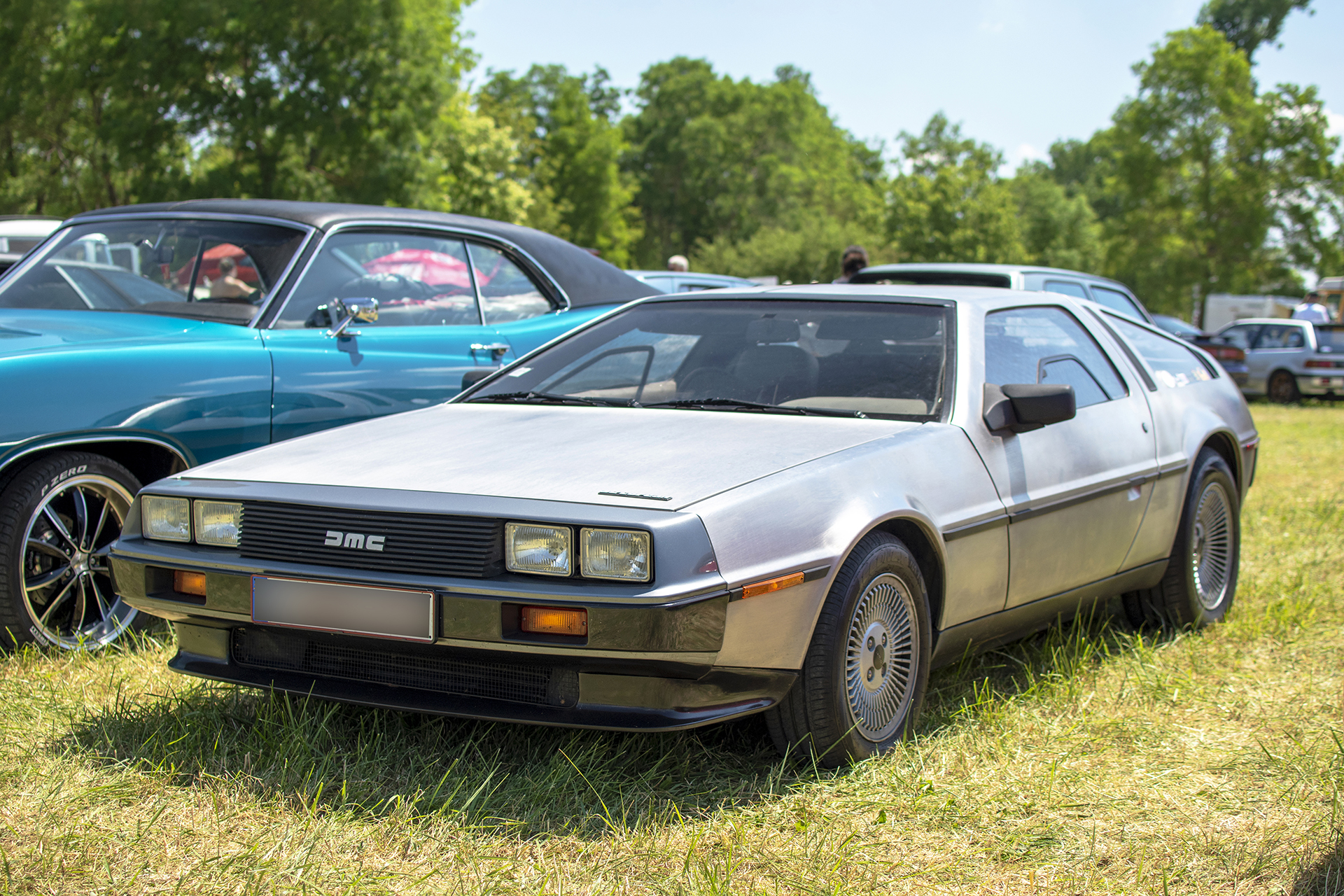DeLorean Motor Company DMC-12 - Rétro Meus'Auto ,2023, Heudicourt, Lac de la Madine