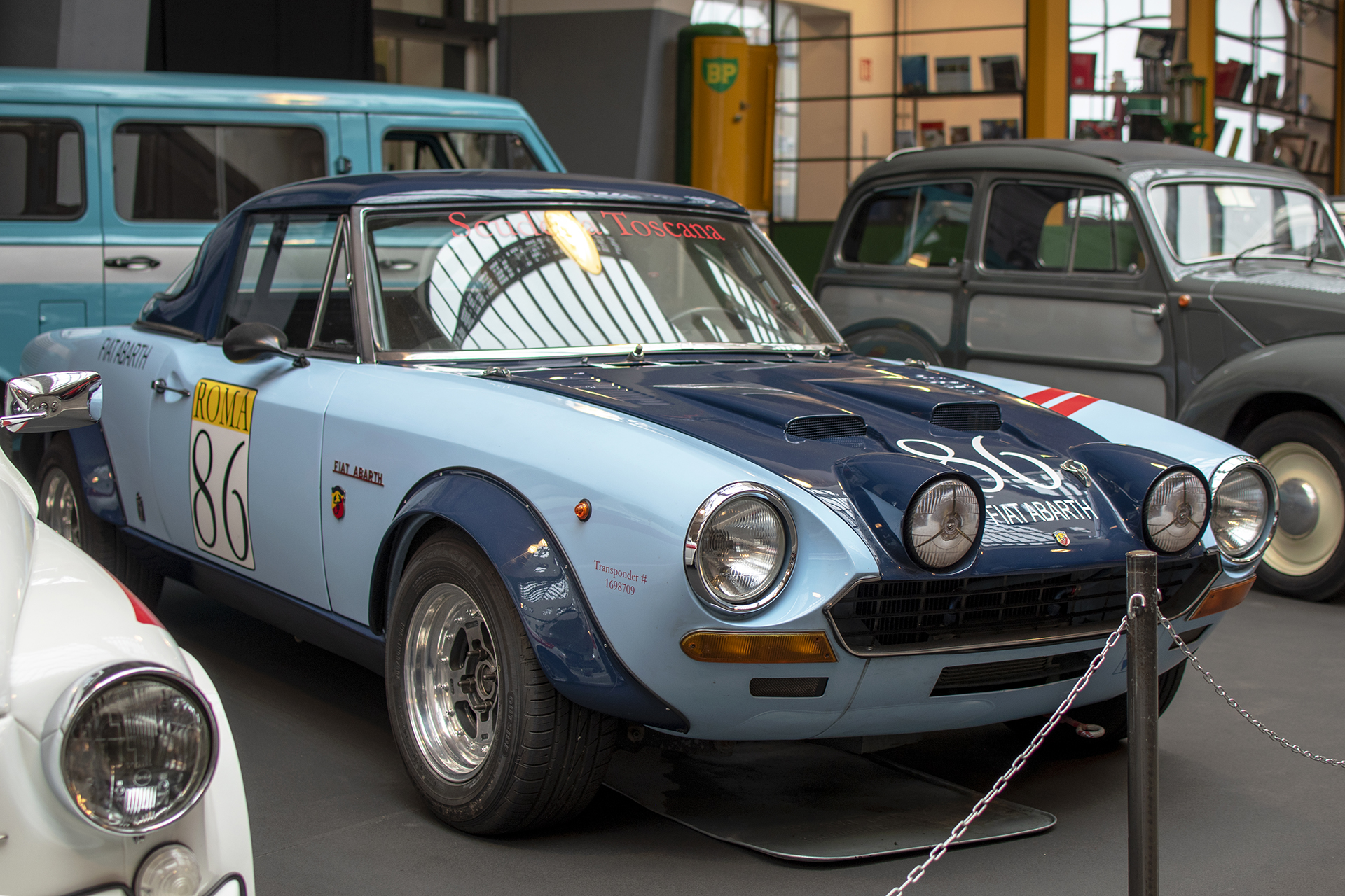 Fiat 124 Abarth - Conservatoire National de Véhicules Historique s,Diekirch, exposition Eleganza su Strada 2025-2026 Fiat 124 Abarth - Conservatoire National de Véhicules Historique s,Diekirch, exposition Eleganza su Strada 2025-2026