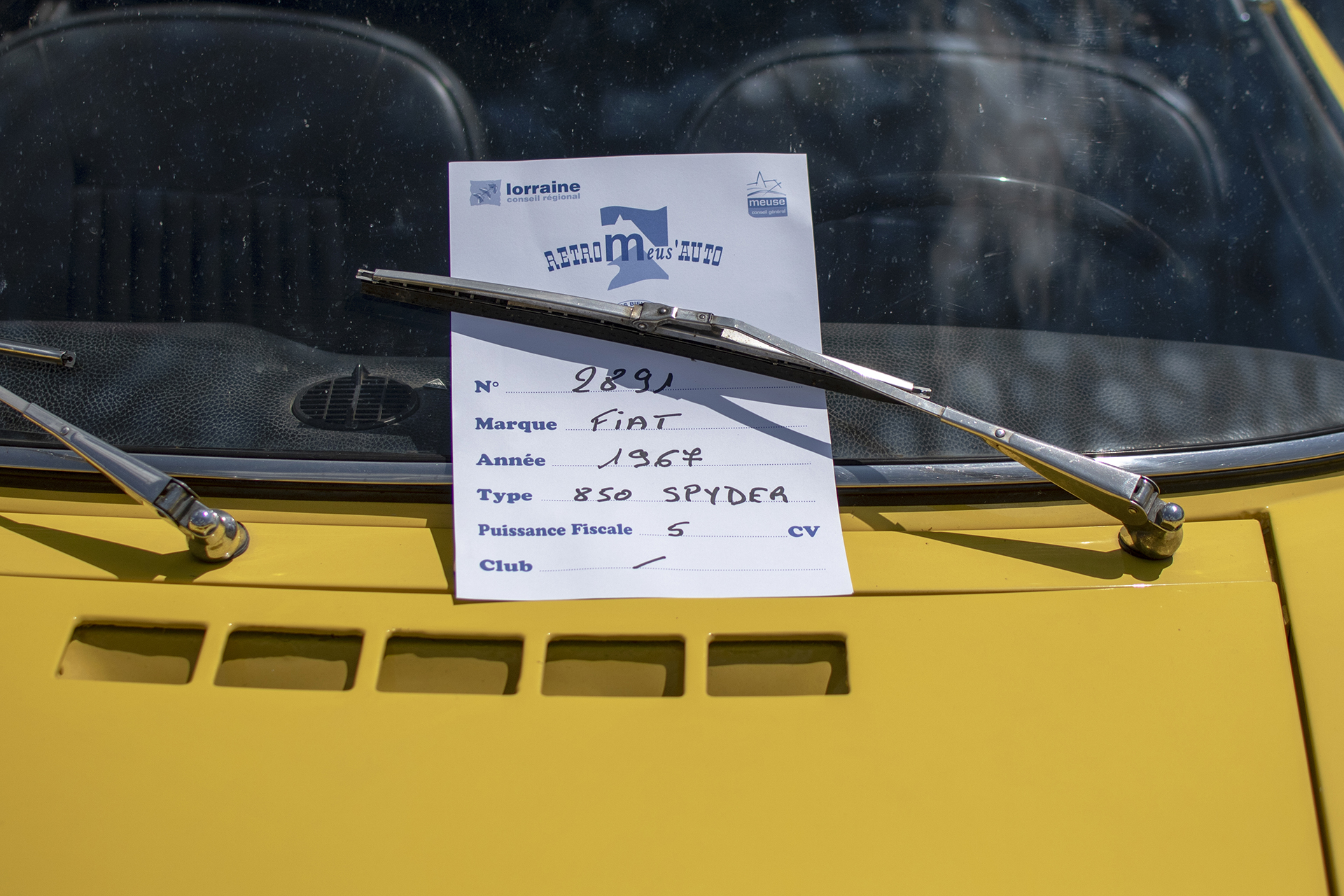 Fiat 850 spider 1967 - Rétro Meus'Auto ,2023, Heudicourt, Lac de la Madine