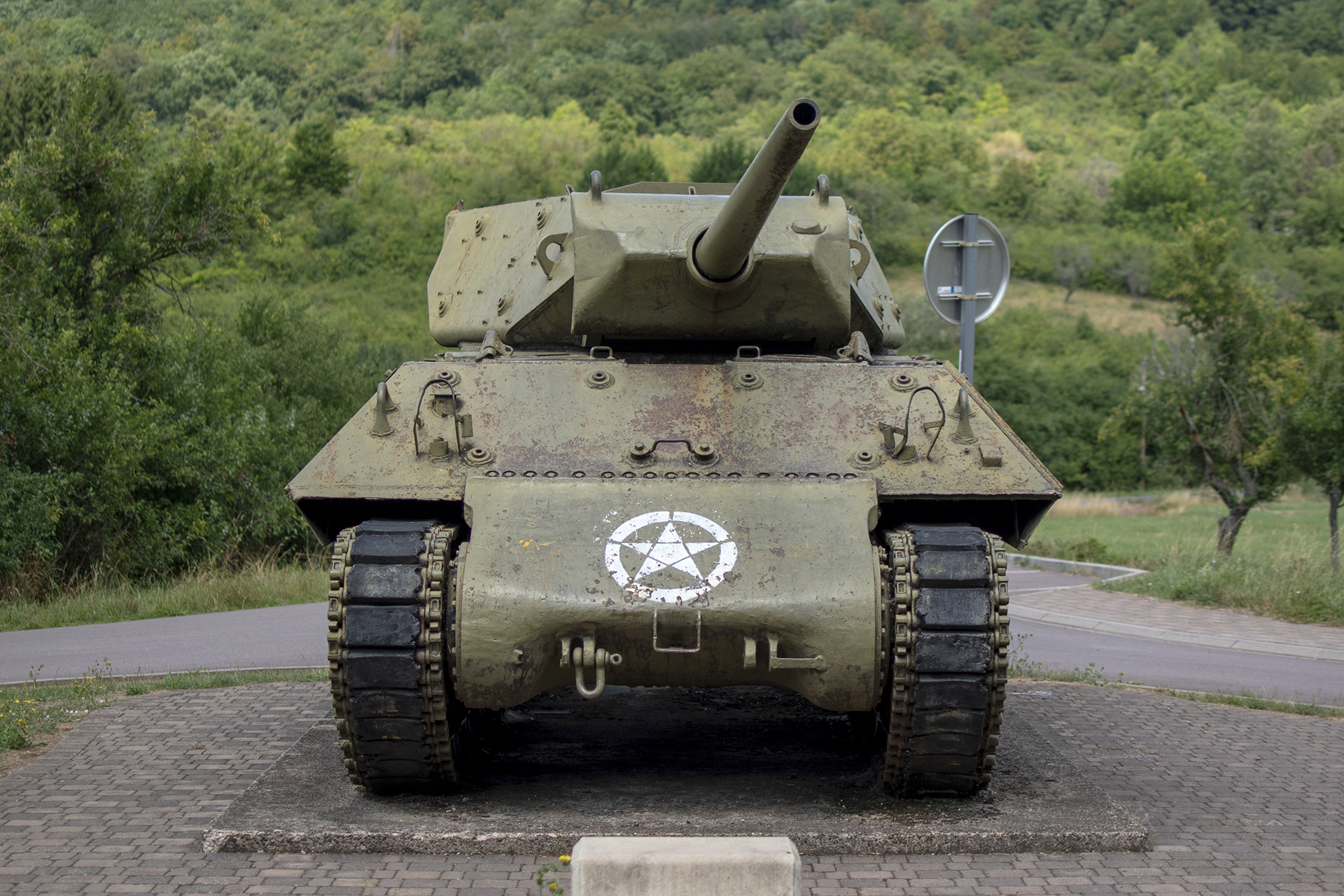 Fisher Body  M10 tank destroyer avant