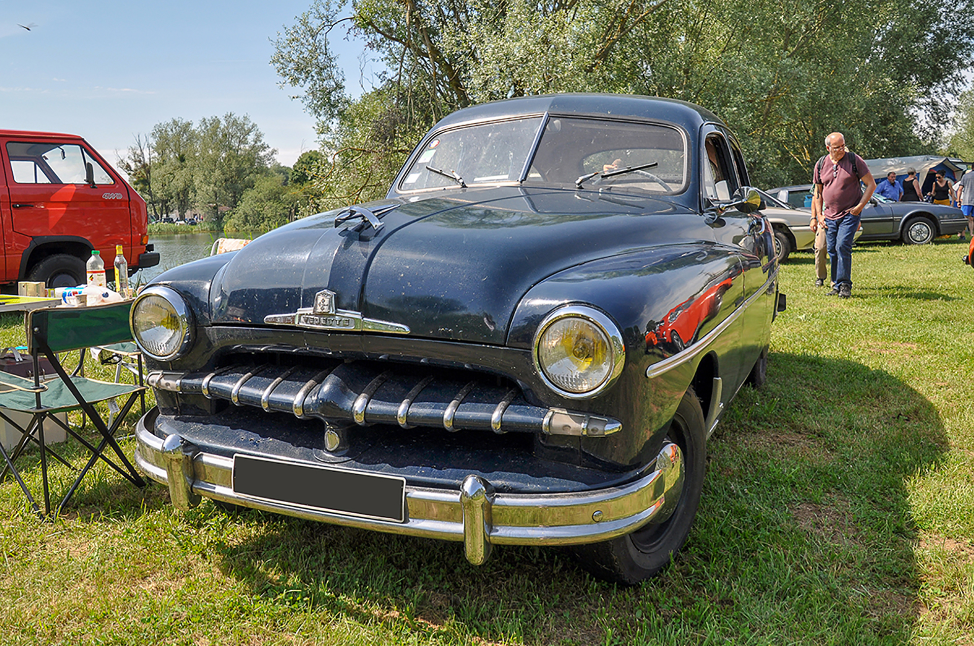 Ford Vedette - Rétro Meus'Auto 2018, Lac de la Madine