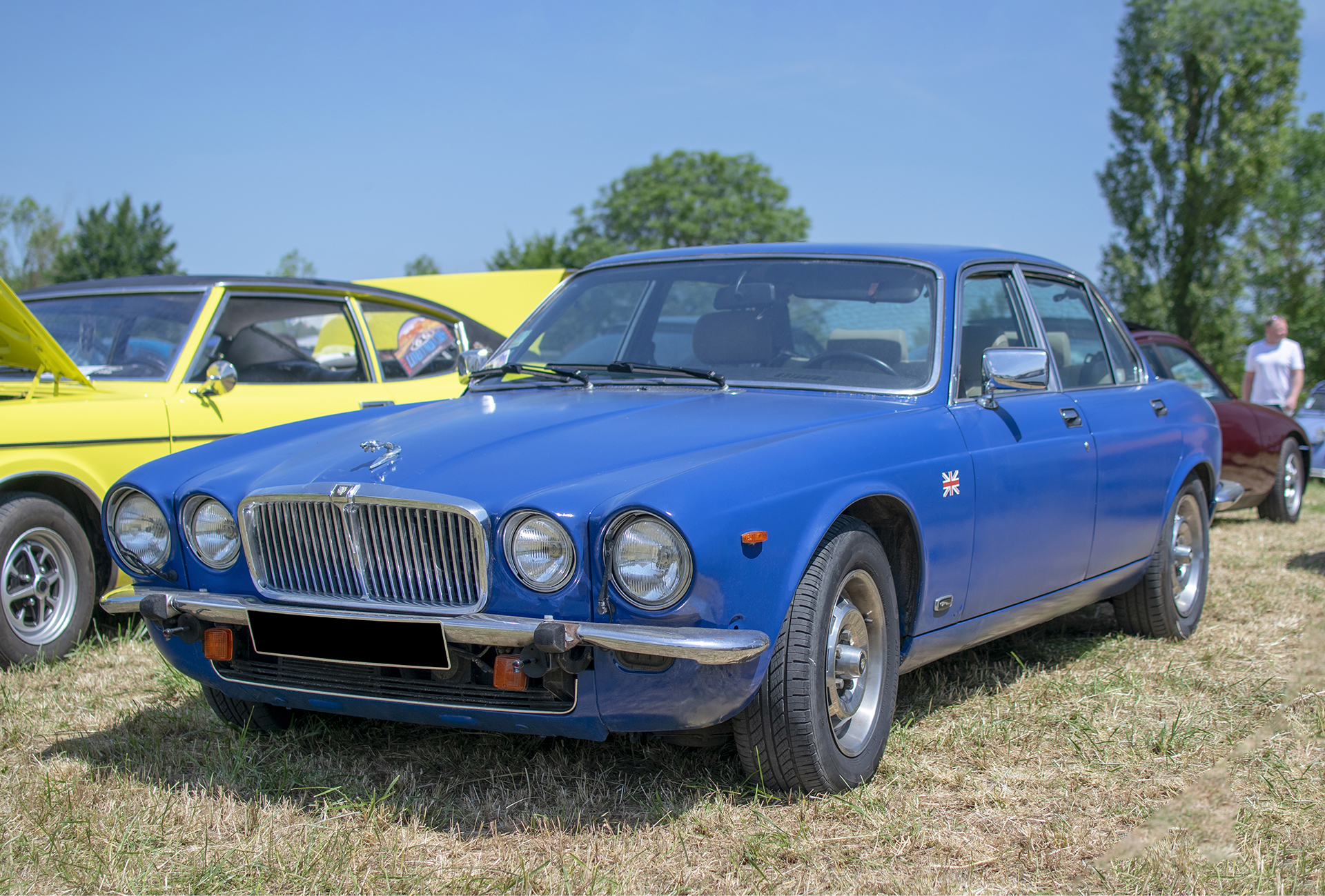 Jaguar XJ série 2 - Rétro Meus'Auto ,2022, Heudicourt, Lac de la Madine
