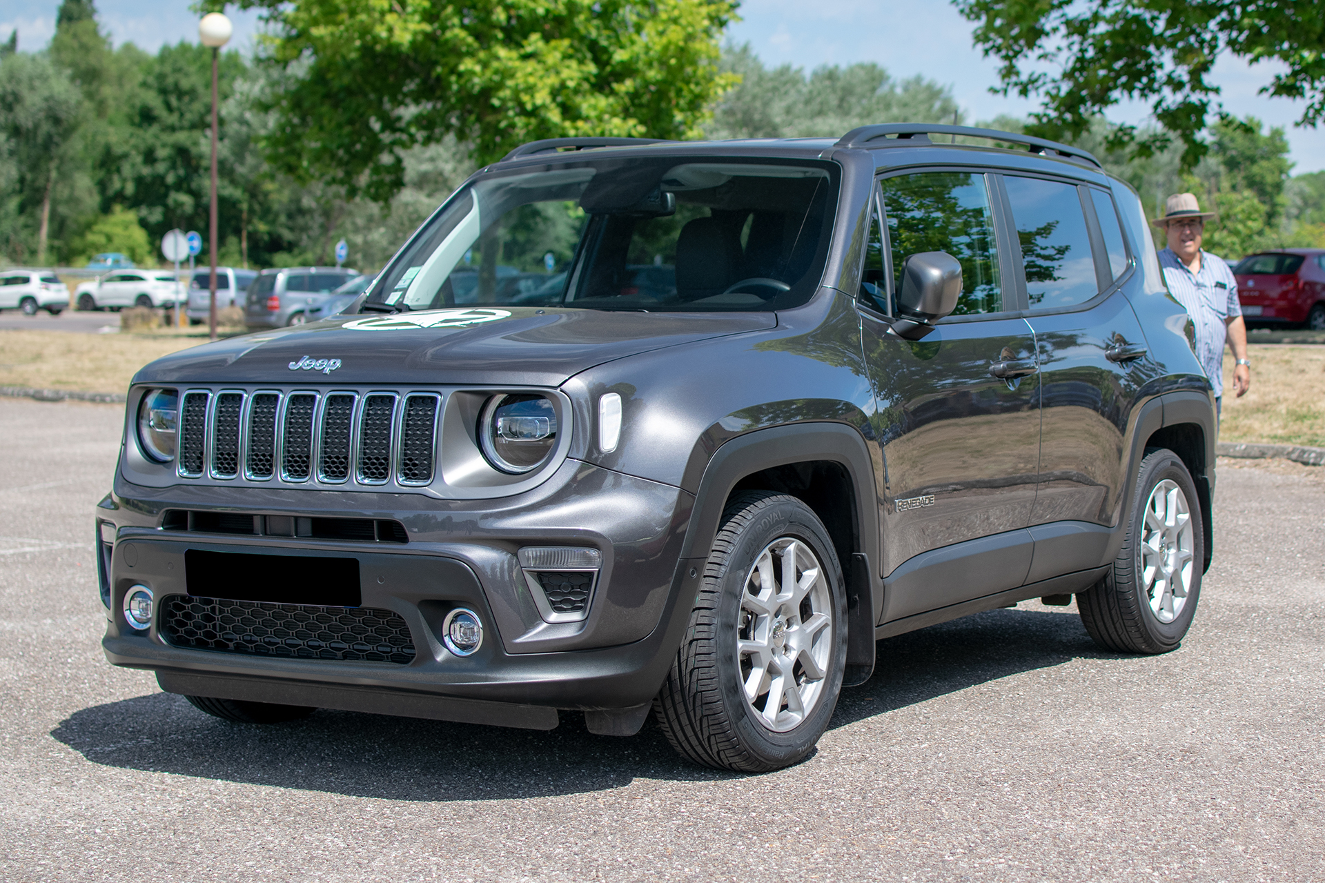 Jeep Renegade -  Voitures & Mob's Anciennes et Sportives 2022 St-Julien-les-Metz