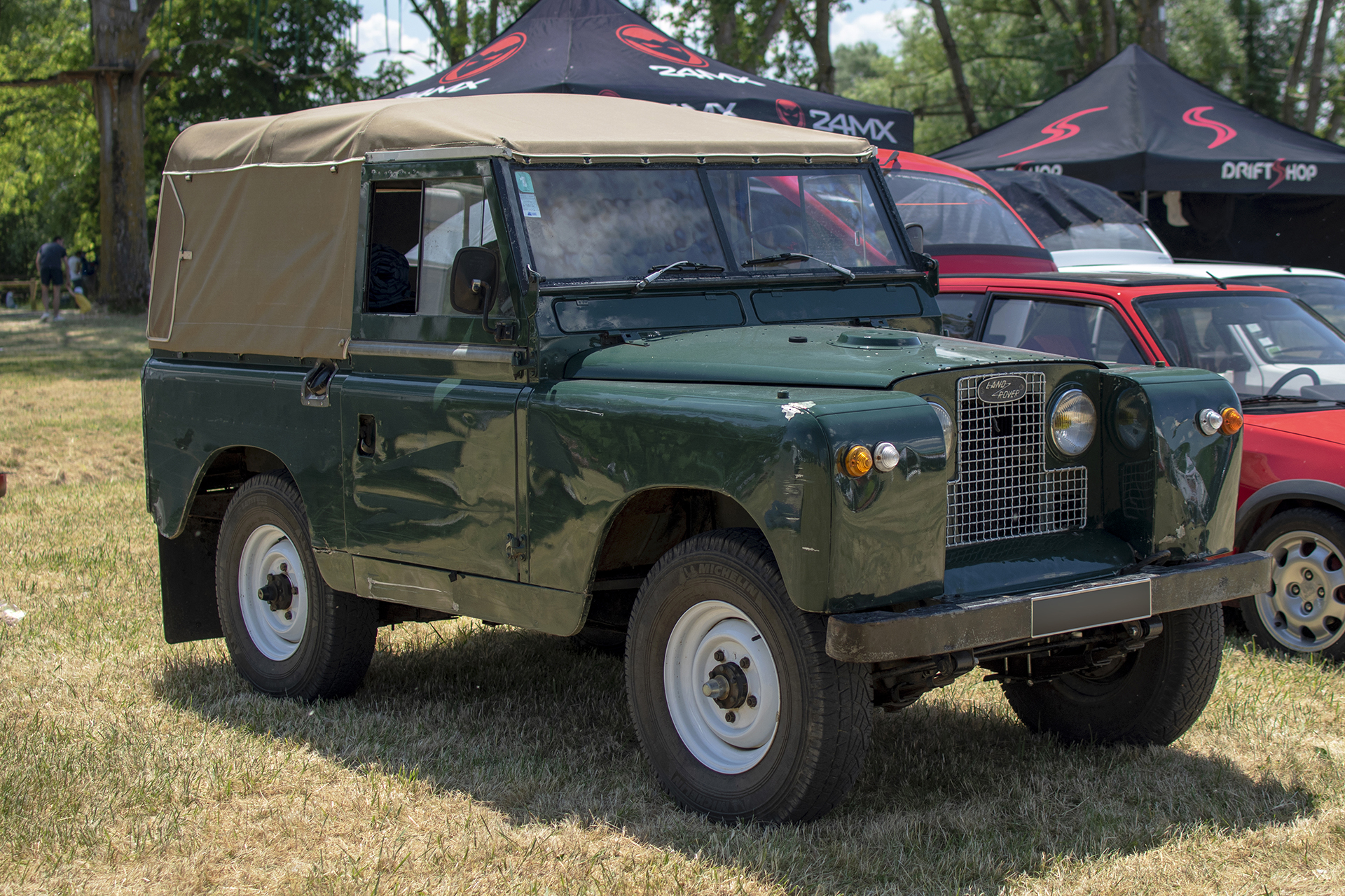 Land Rover série II - Rétro Meus'Auto ,2023, Heudicourt, Lac de la Madine