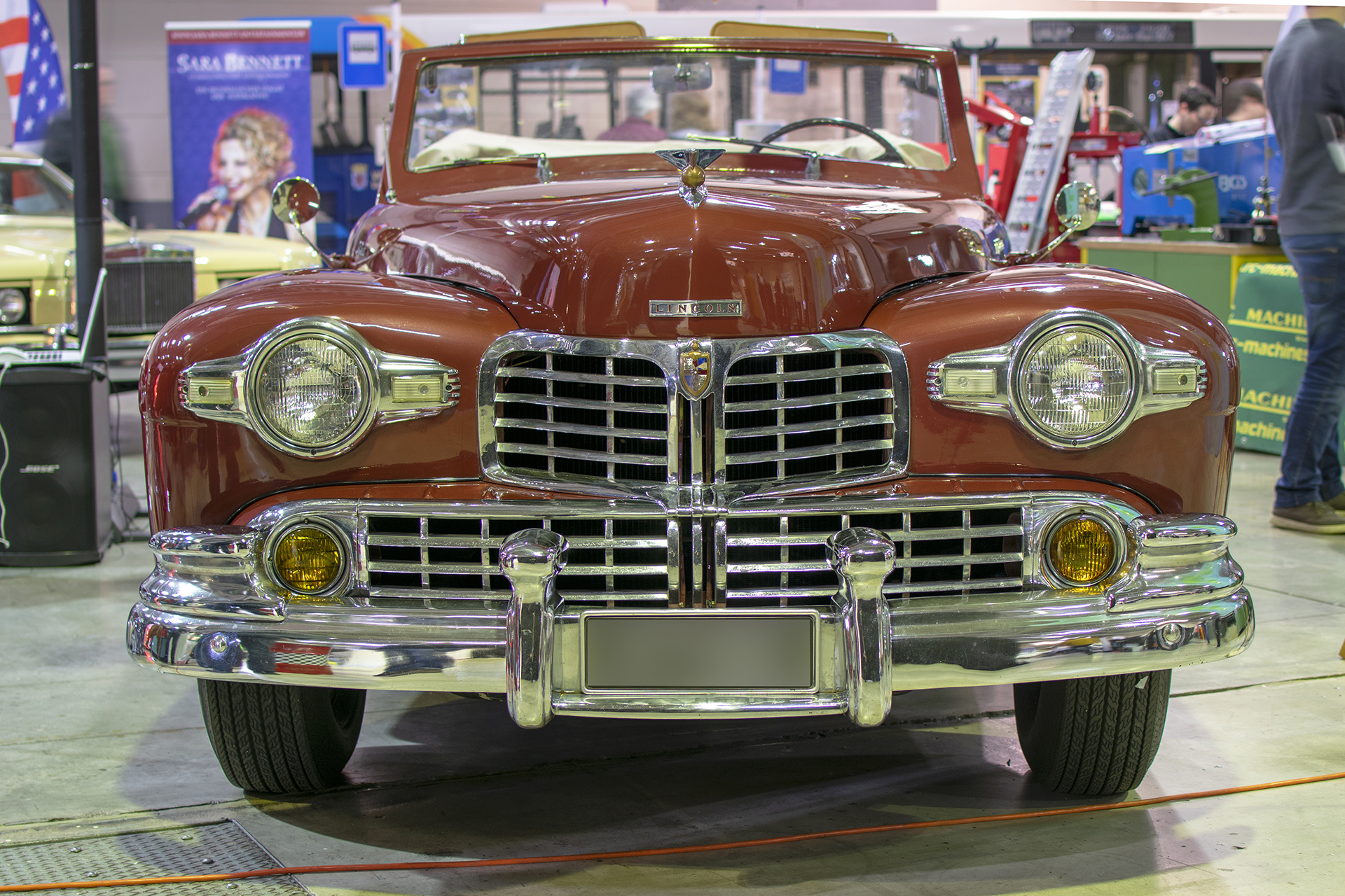 Lincoln Continental I Convertible 1947 front - LOF, Autotojumble, Luxembourg, 2020