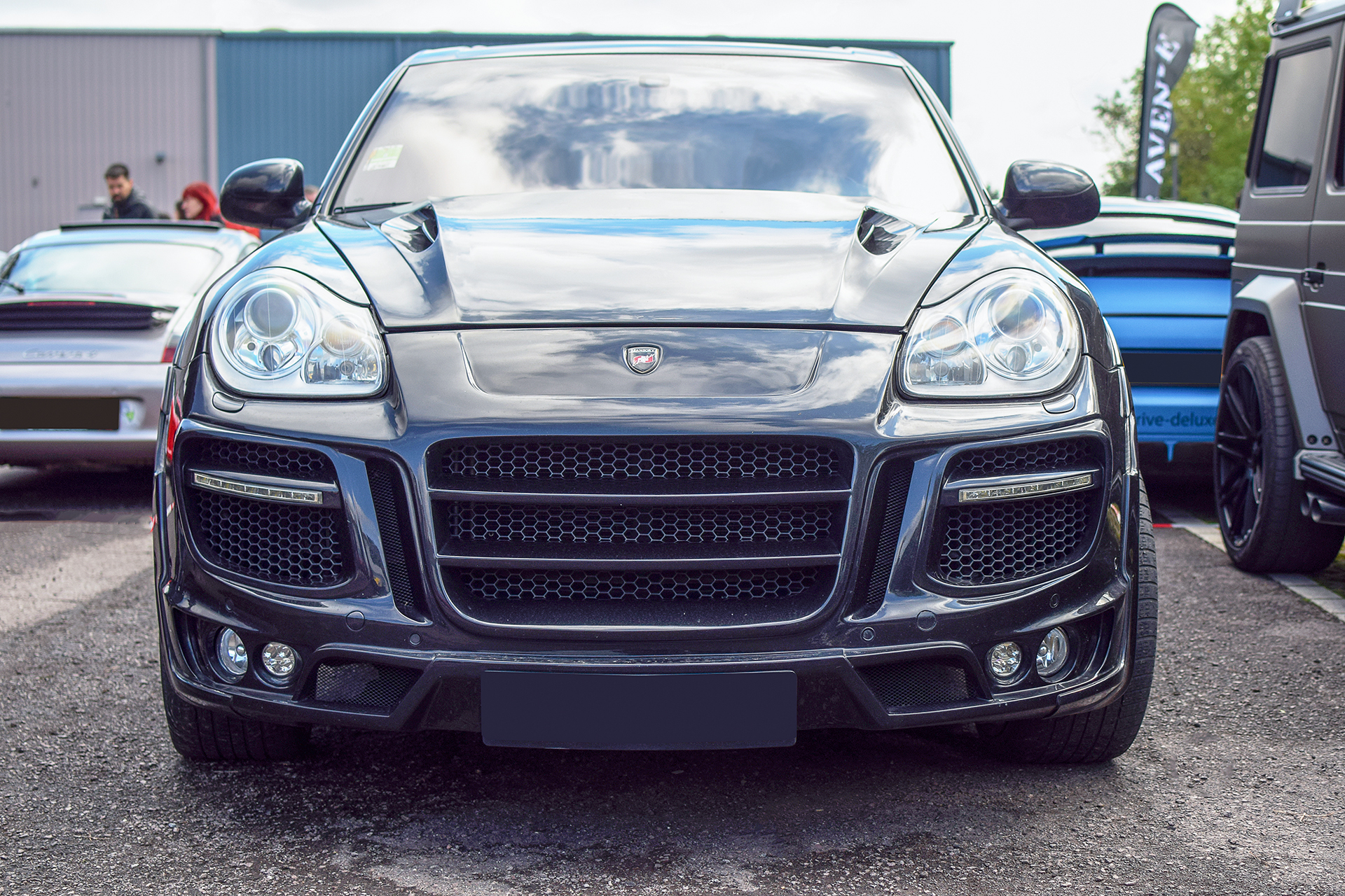 Mansory Porsche Cayenne front - Cars & Coffee Deluxe Luxembourg Mai 2019