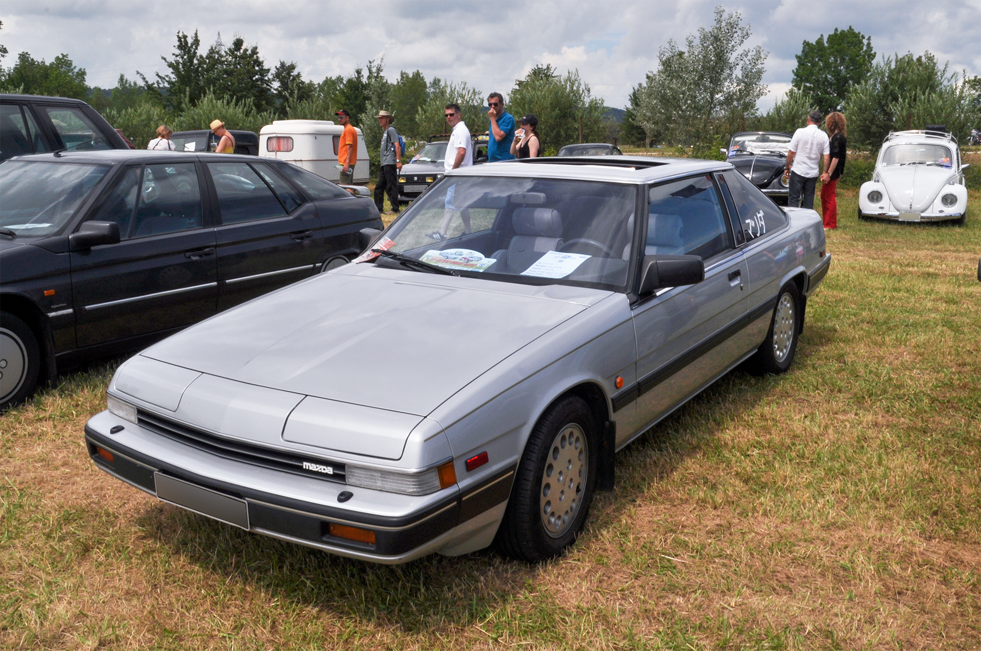 Mazda 929 III coupe 1985 - Retro Meus'Auto 2018, Lac de la Madine