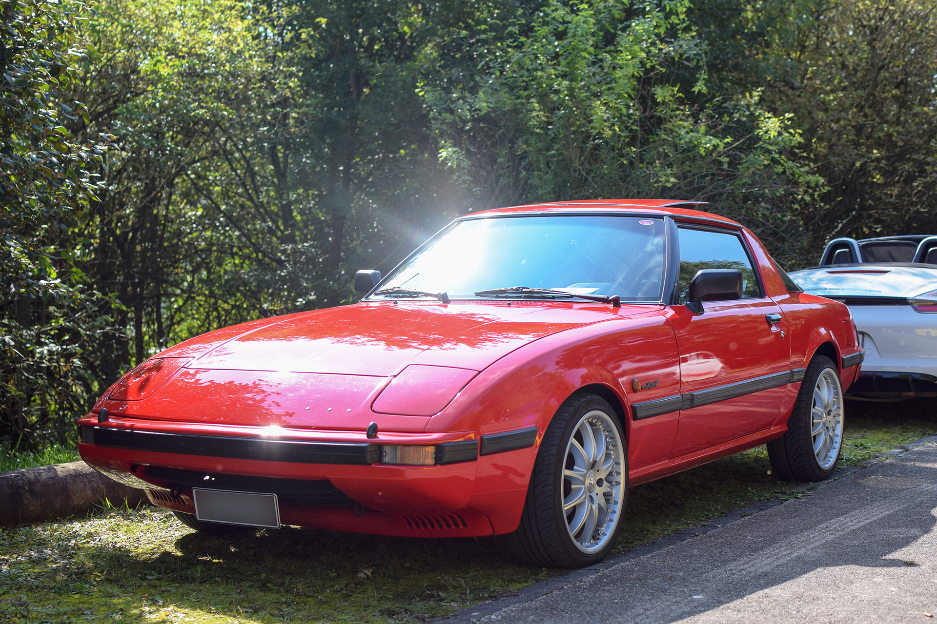 Mazda RX-7 FB3S - Automania 2017, Manderen, Château de Malbrouck