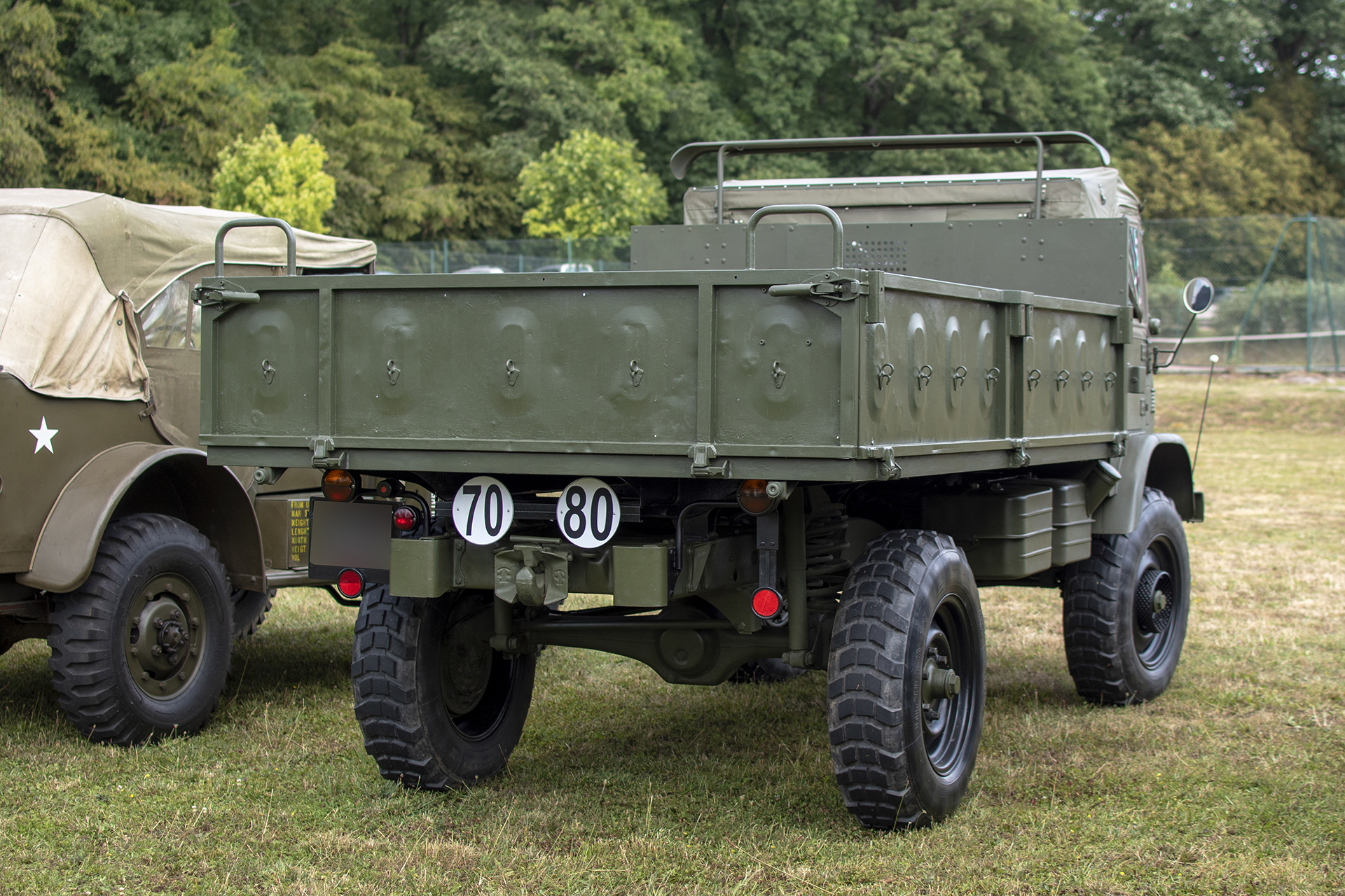  Mercedes-Benz Unimog 404 arrière- Rassemblement ,Grindorff ,2023
