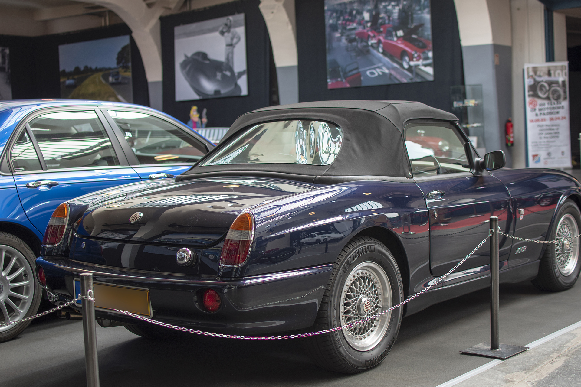 MG RV8 - Conservatoire National de Véhicules Historiques, Diekirch, exposition 100 ans de MG, 2023-2024