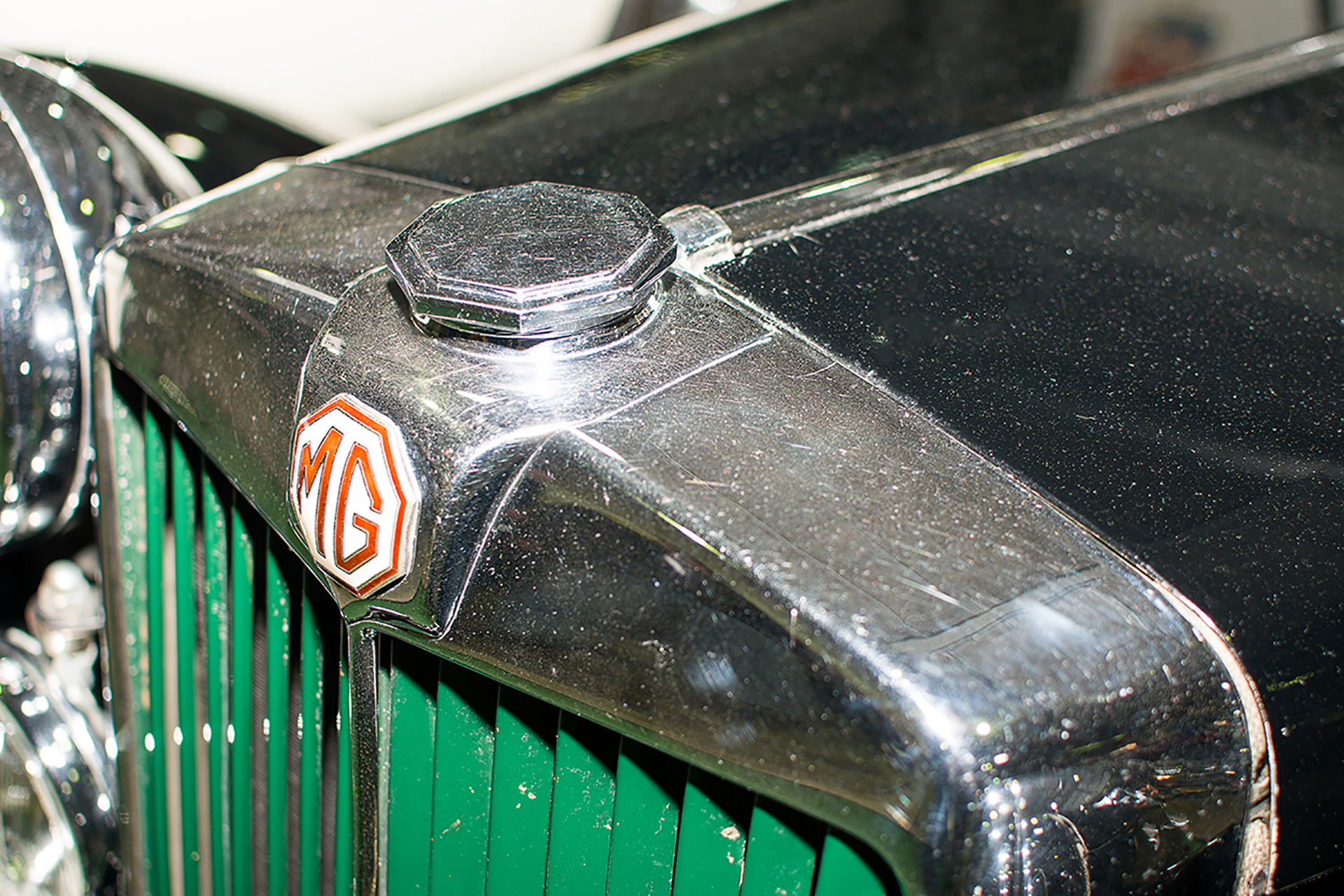 MG type TA Midget logo - LOF, Autotojumble, Luxembourg, 2019