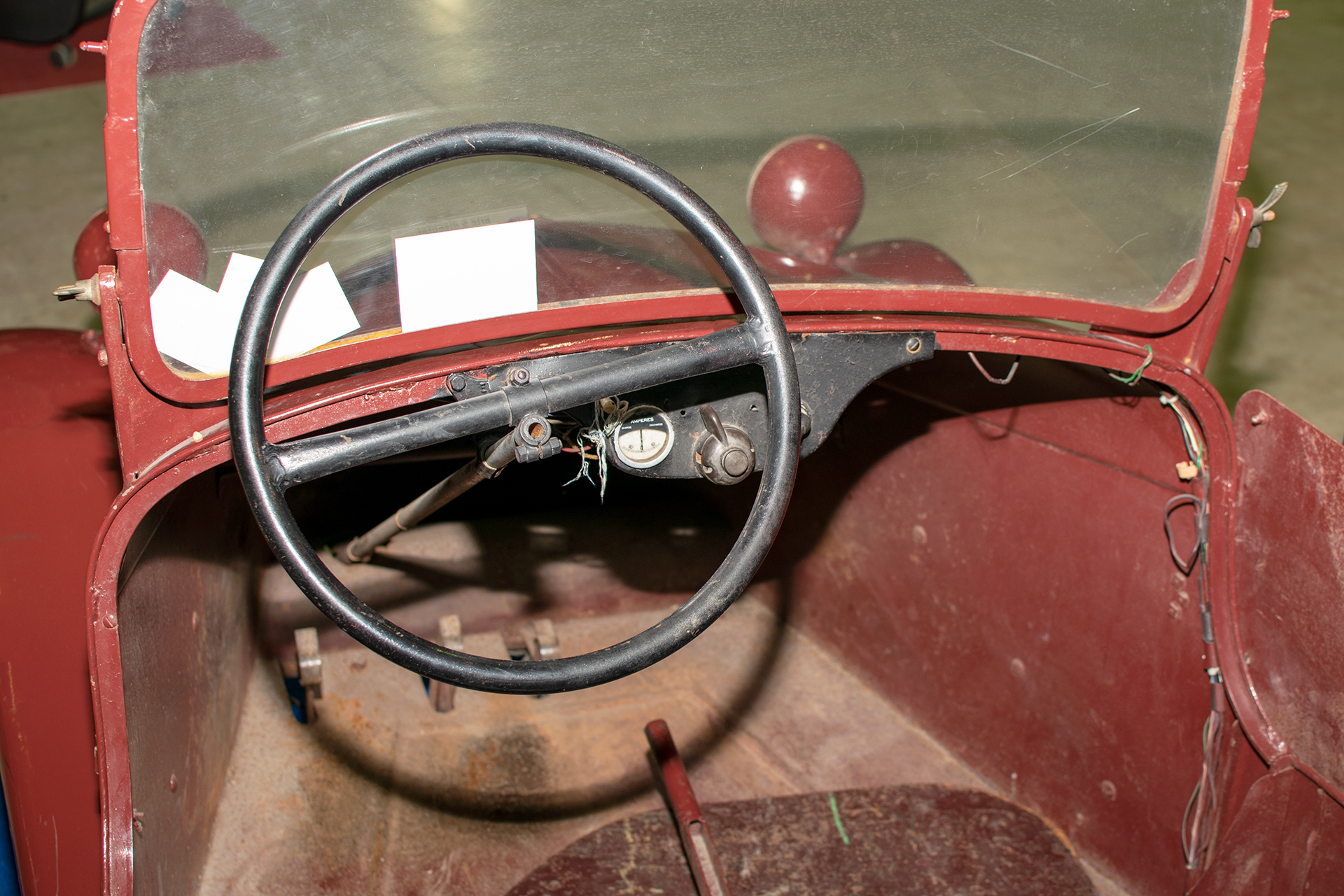 Mochet CM 125  wheel - LOF, Autotojumble, Luxembourg, 2019