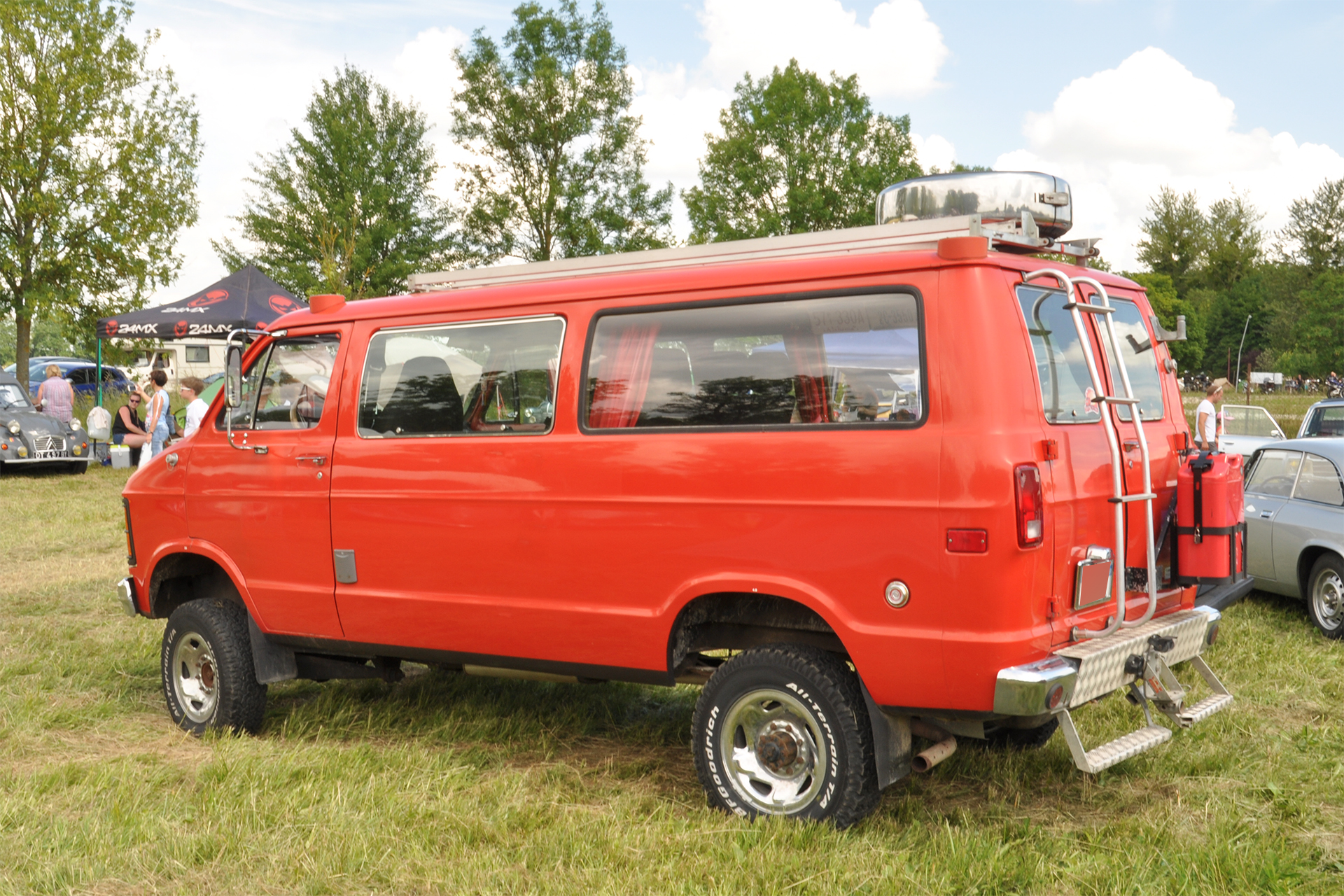 Mowag B300 A8 - Retro Meus'Auto 2018, Lac de la Madine