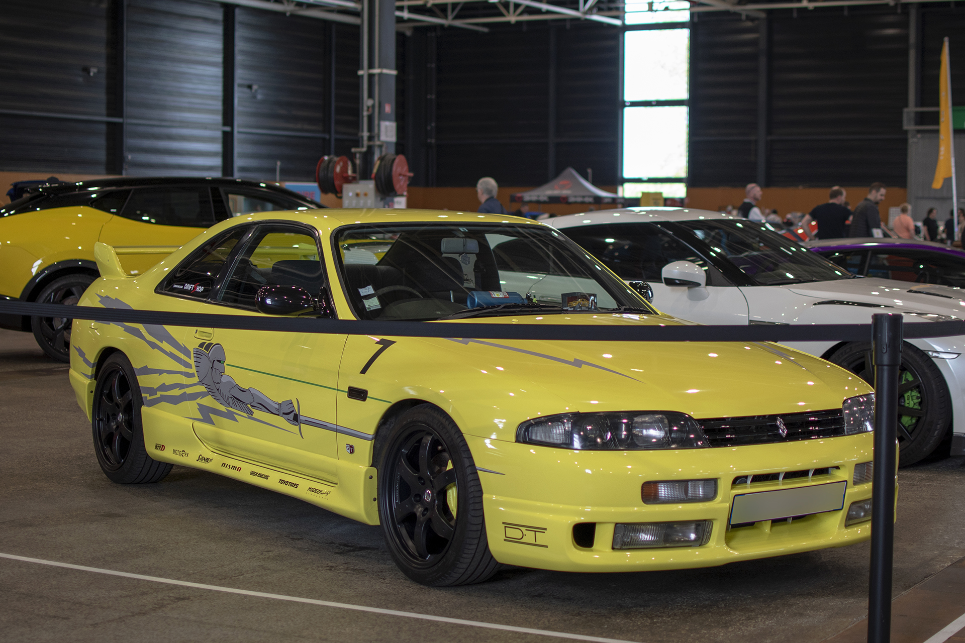 Nissan Skyline VIII R32 GT