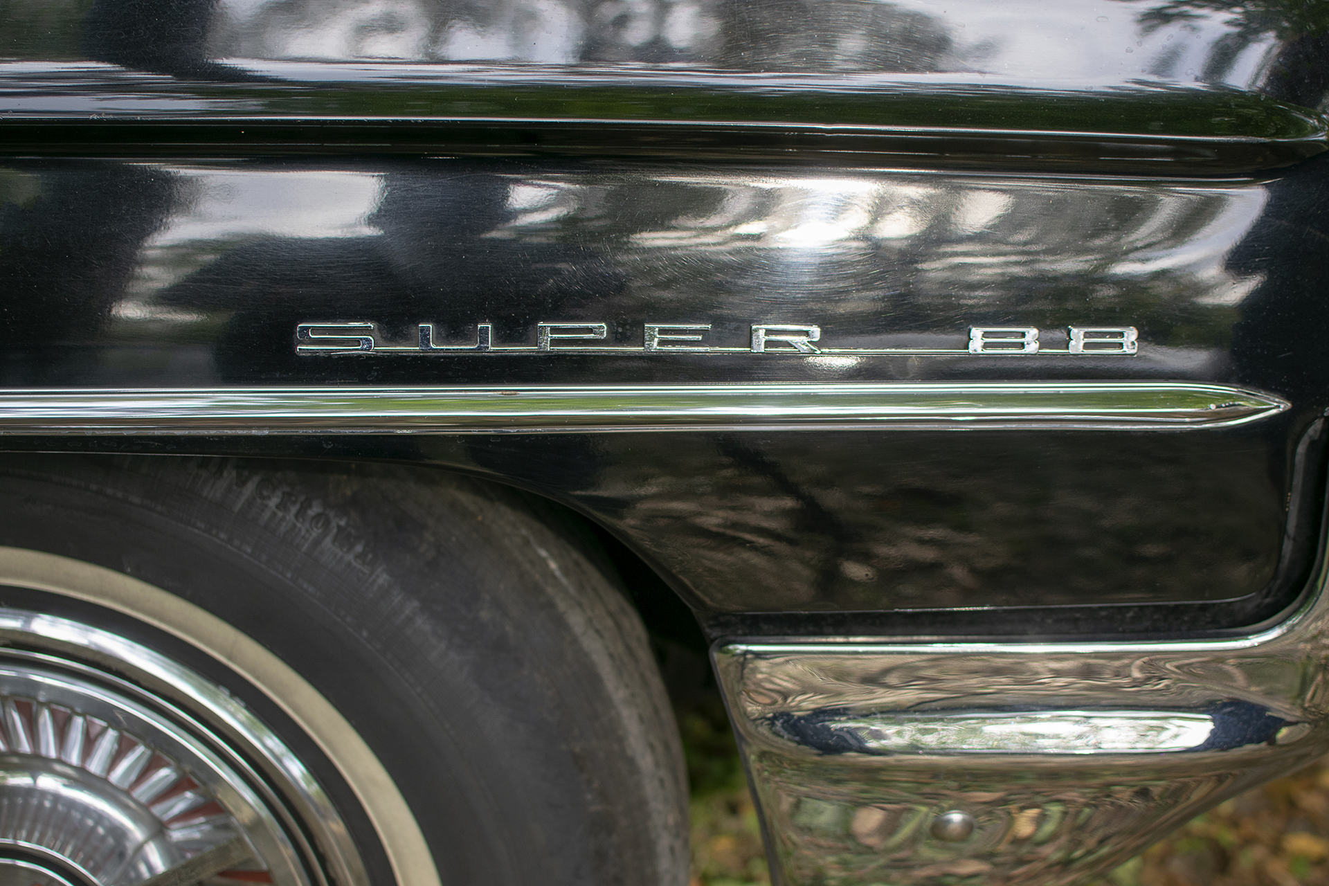 Oldsmobile 88 V model - Automania 2021, Creutzwald, Villa de la Clairière