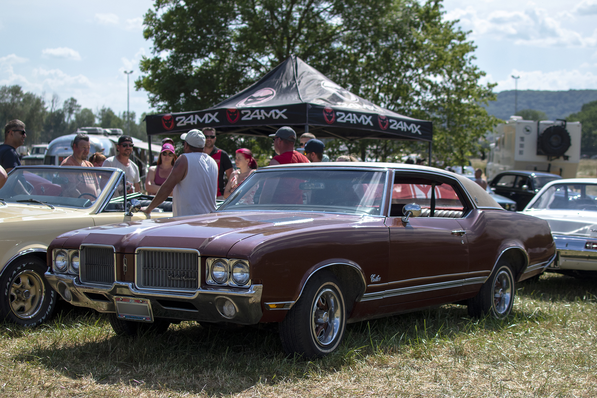 Oldsmobile Cutlass Supreme I - Rétro Meus'Auto ,2023, Heudicourt, Lac de la Madine