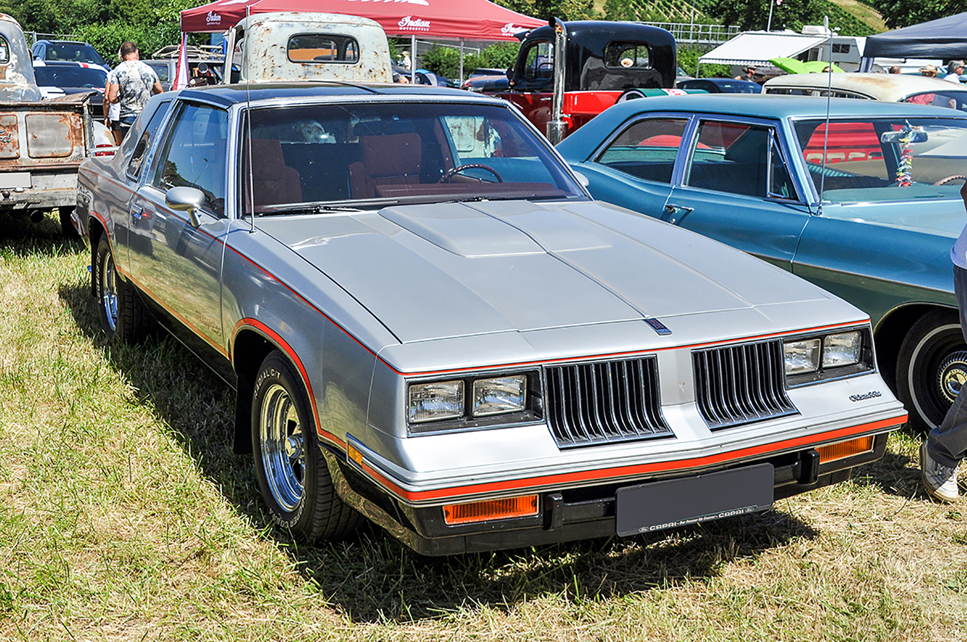 Oldsmobile Hurst/Olds VIII - American Roadrunners 2018, Stadtbredimus