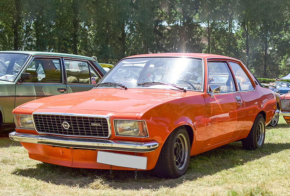 Opel Rekord D - Automania 2016, Château de Freistroff