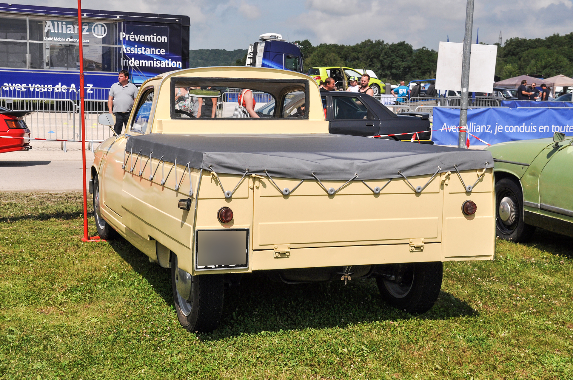 Panhard & Levassor PL17 Pickup - Rétro Meus'Auto 2018, Lac de la Madine