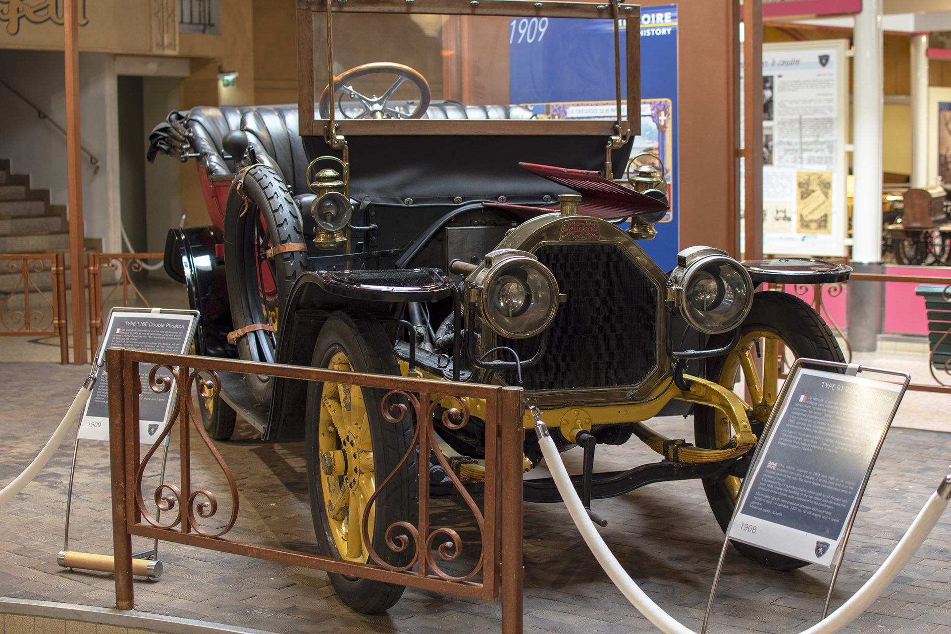Peugeot type 116C double phaêton 1909 - Musée ,L'aventure Peugeot ,Sochaux