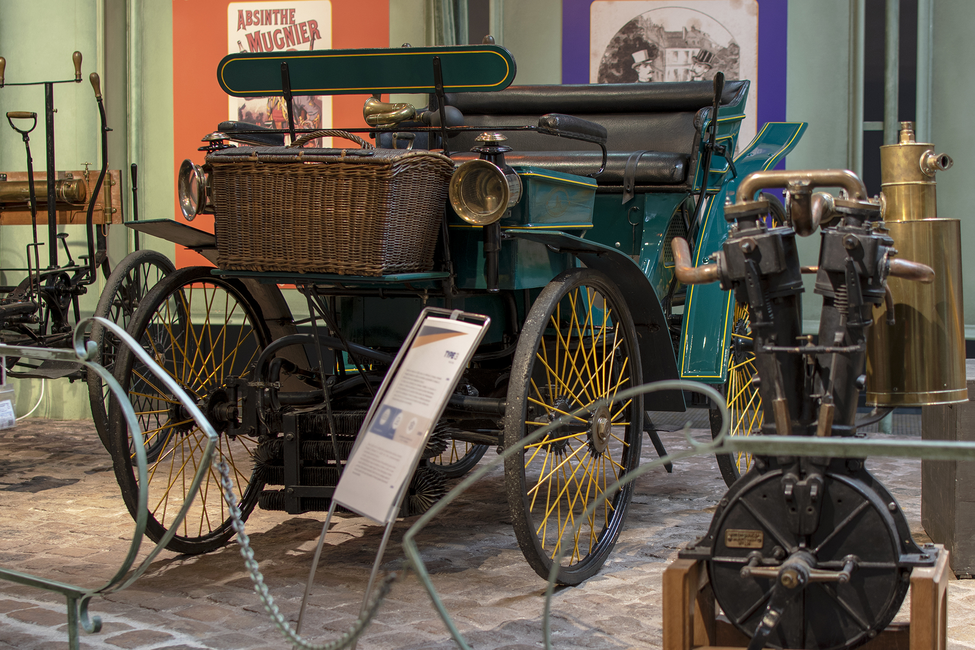 Peugeot type 3 Vis à Vis 1891 - Musée L'aventure Peugeot - Sochaux