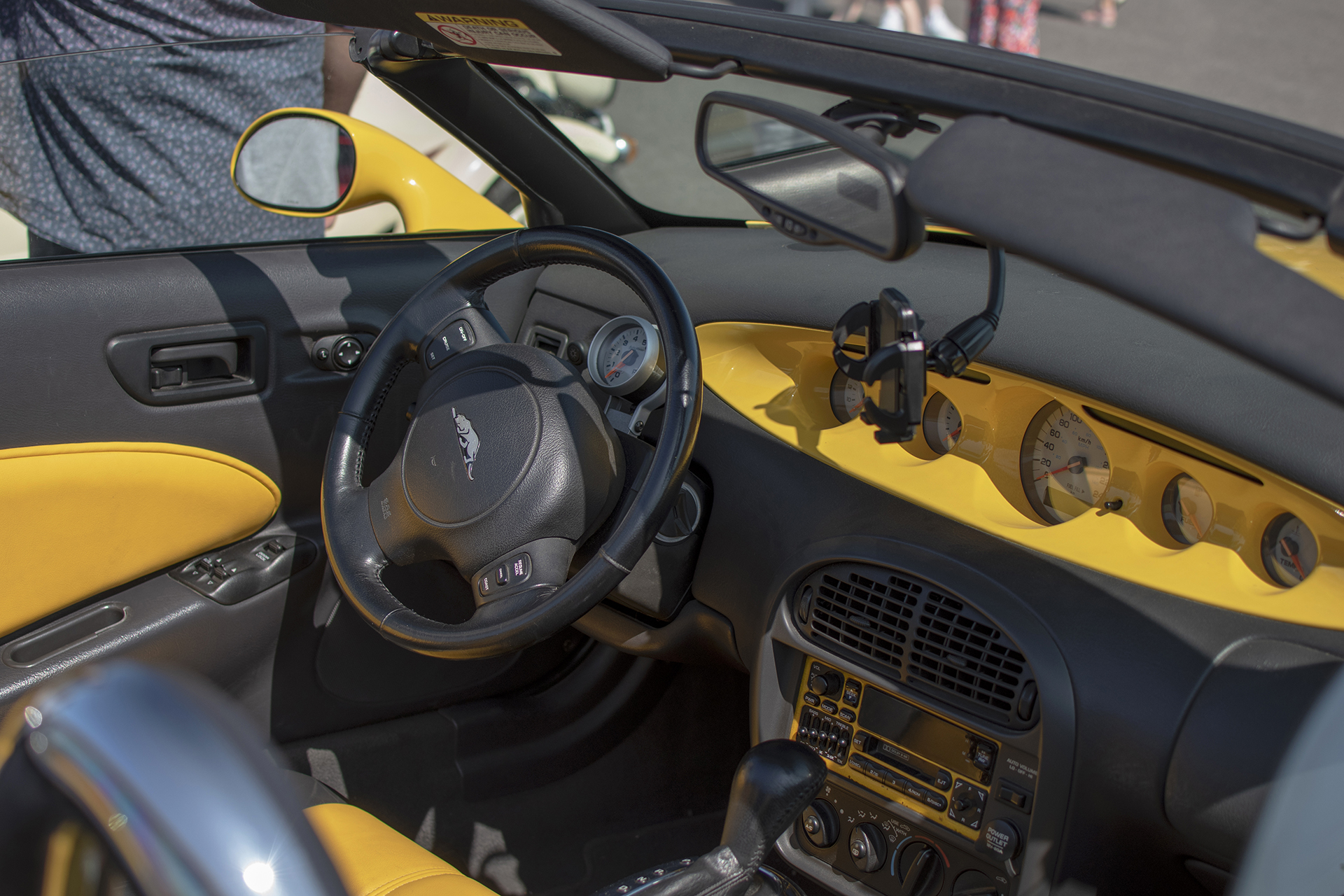 Plymouth Prowler intérieur - Autos Mythiques 57, Thionville, 2023