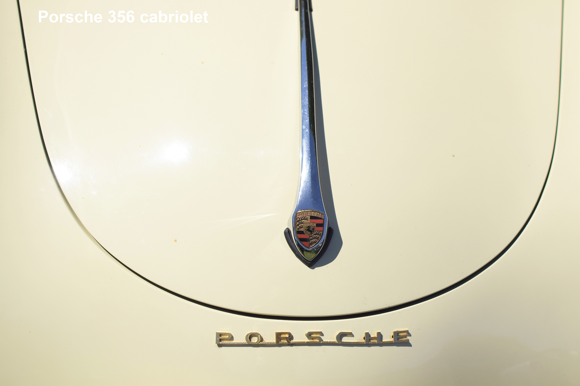 Porsche 356 A Cabriolet 1958 logo - Automania 2016, Château de Freistroff