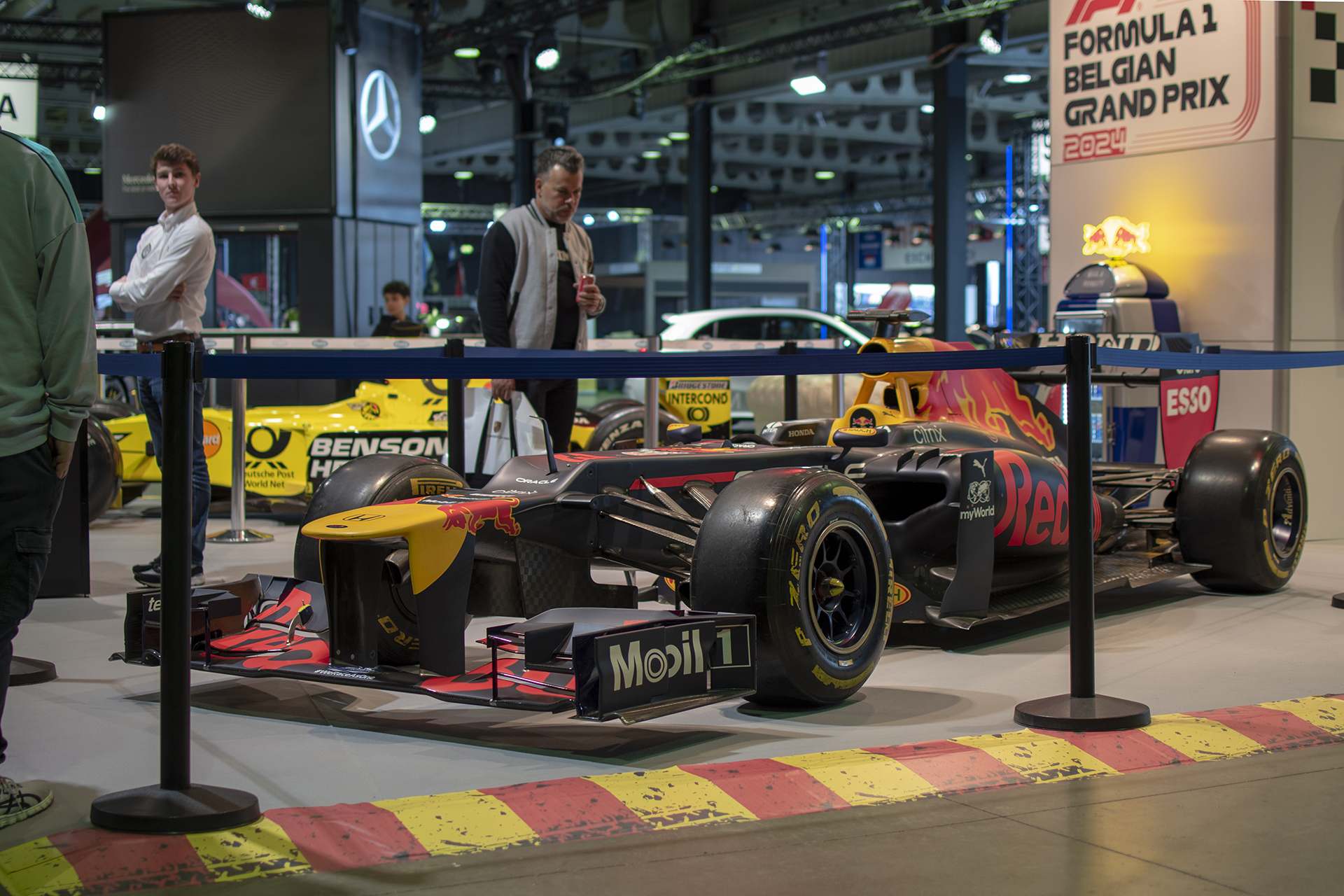  Red Bull RB16 2020 F1 " Max Verstappen -  Alexander Albon" - International Motor Show 2023 - Luxembourg