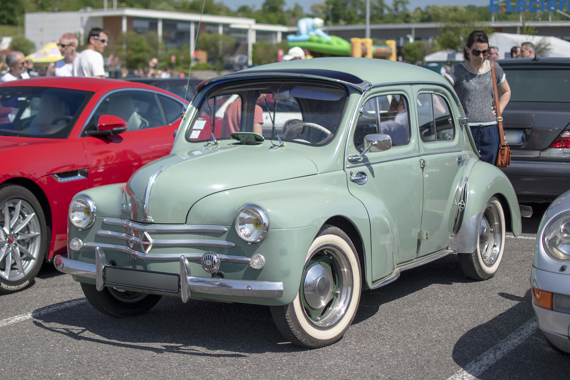 Renault 4CV - Autos Mythiques 57, Thionville, 2023