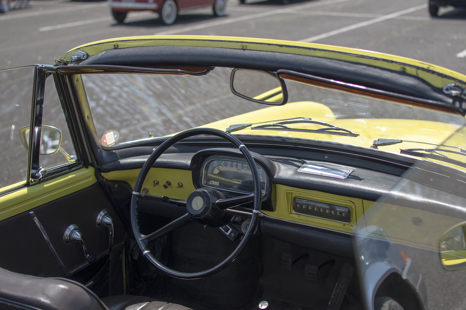 Renault Caravelle 1100 volant - Autos Mythiques 57, Thionville, 2023
