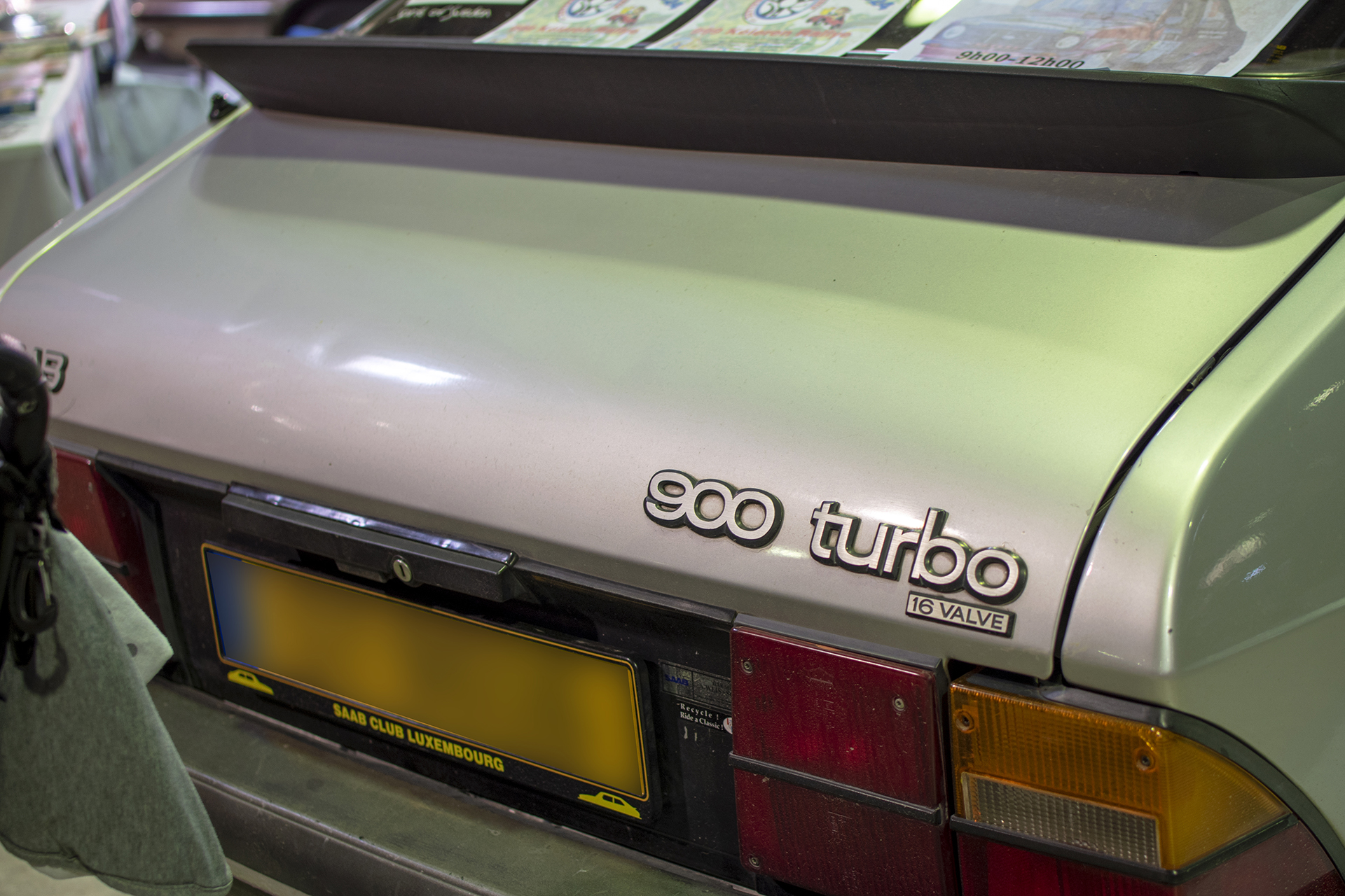 Saab 900 I Turbo 16s de compétition - Auto Jumble ,2024, Luxembourg, all thing classic