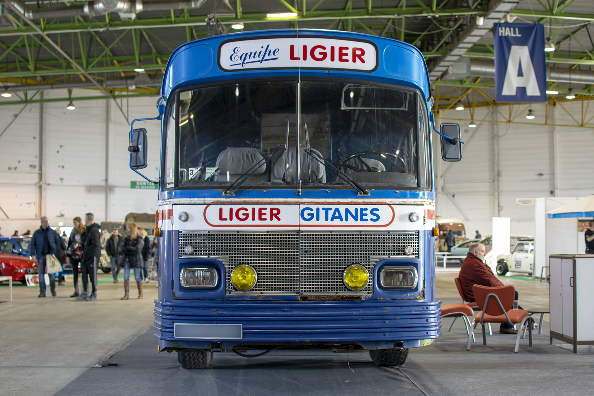 Saviem S 45 Bus Ligier "Brutus" front - Salon ,Auto-Moto Classic, Metz, 2019