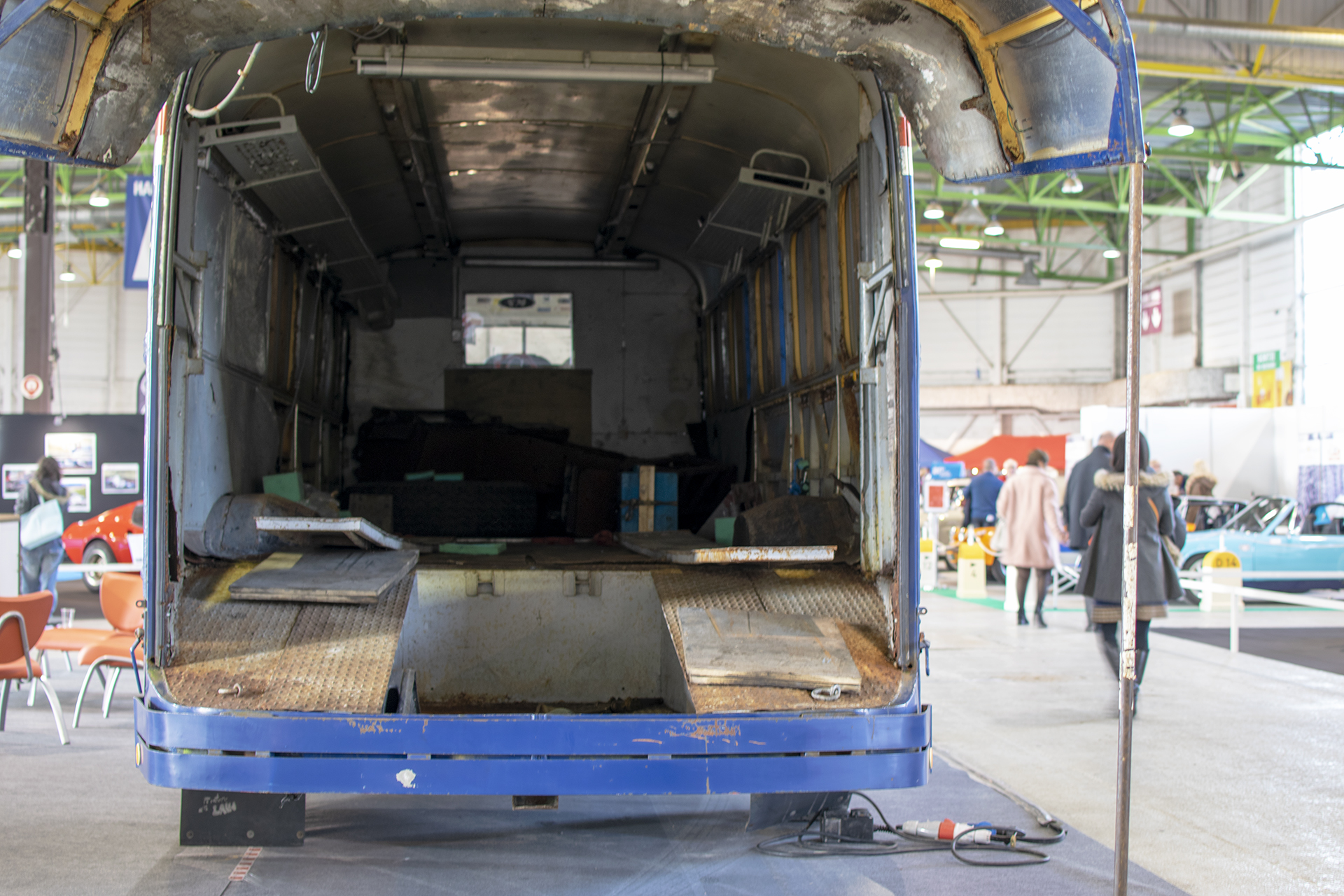 Saviem S 45 Bus Ligier "Brutus" inside - Salon ,Auto-Moto Classic, Metz, 2019