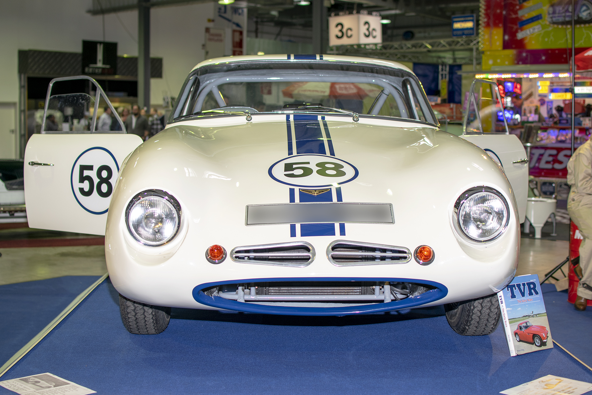 TVR Grantura MkI 1958 front - LOF, Autotojumble, Luxembourg, 2019