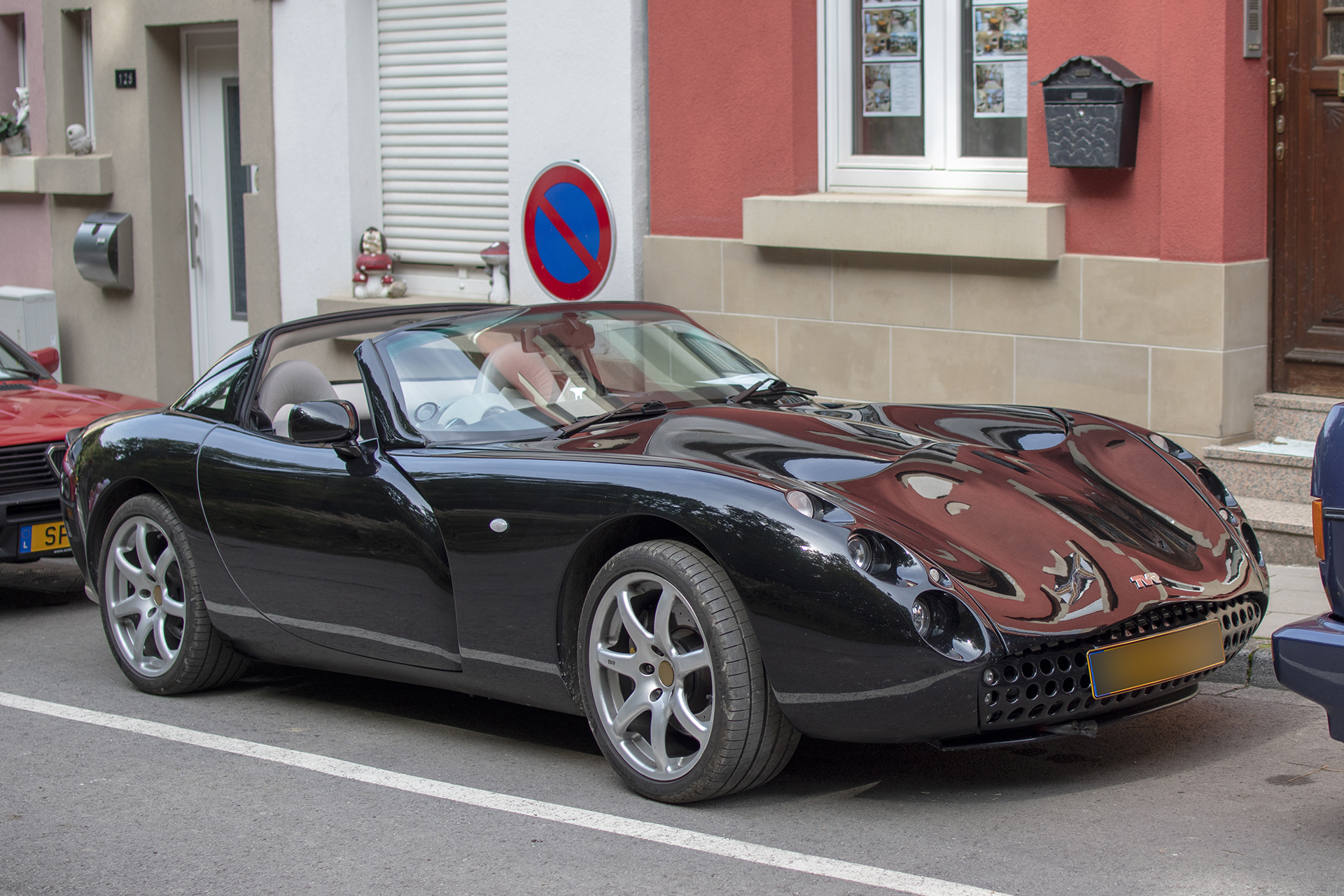TVR Tuscan S 2001 - Vintage & Hystory Vehicles by Kiwanis, Lasauvage ,septembre ,2023