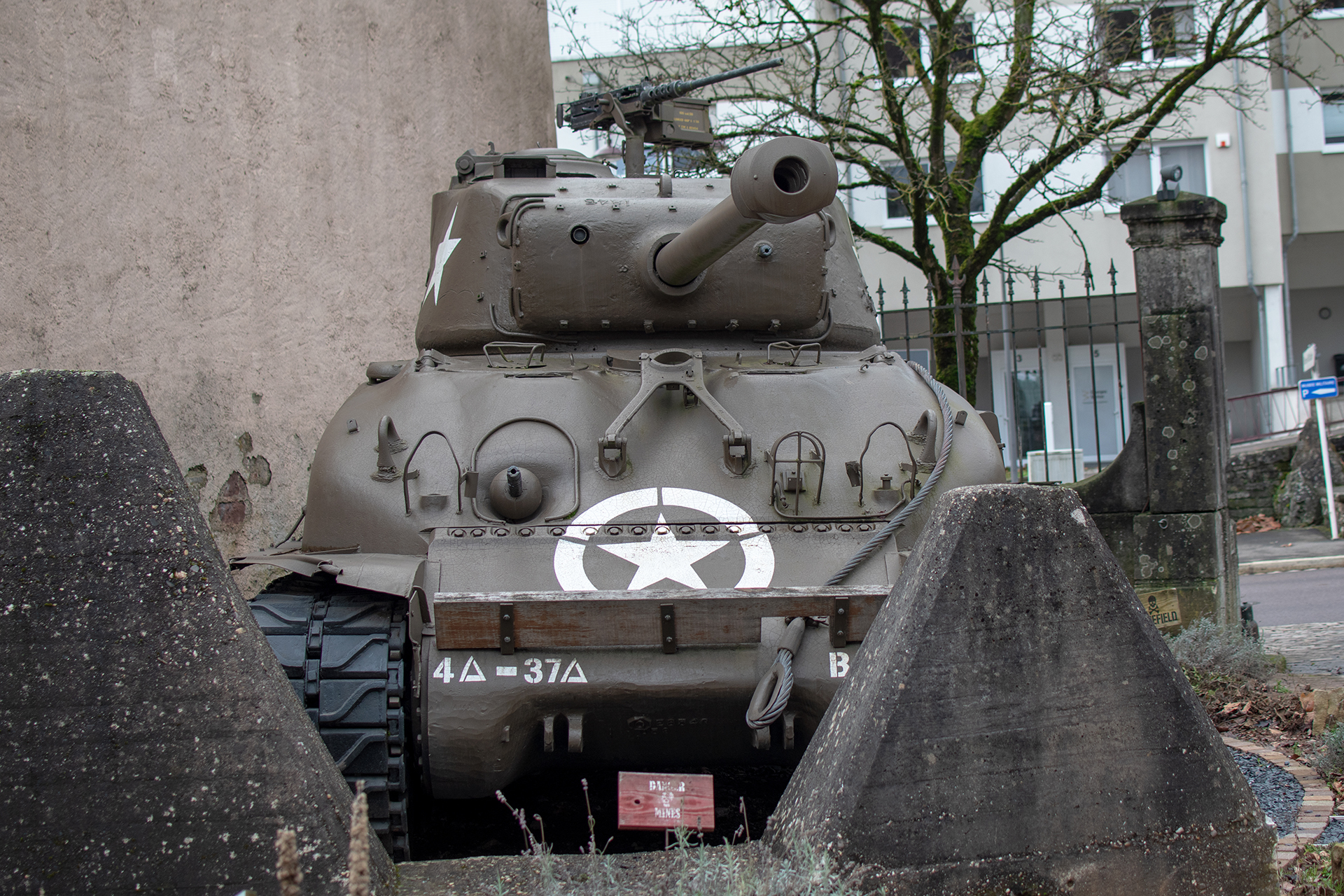 U.S. Army M4 Sherman front - Musée National d'Histoire Militaire, Diekirch