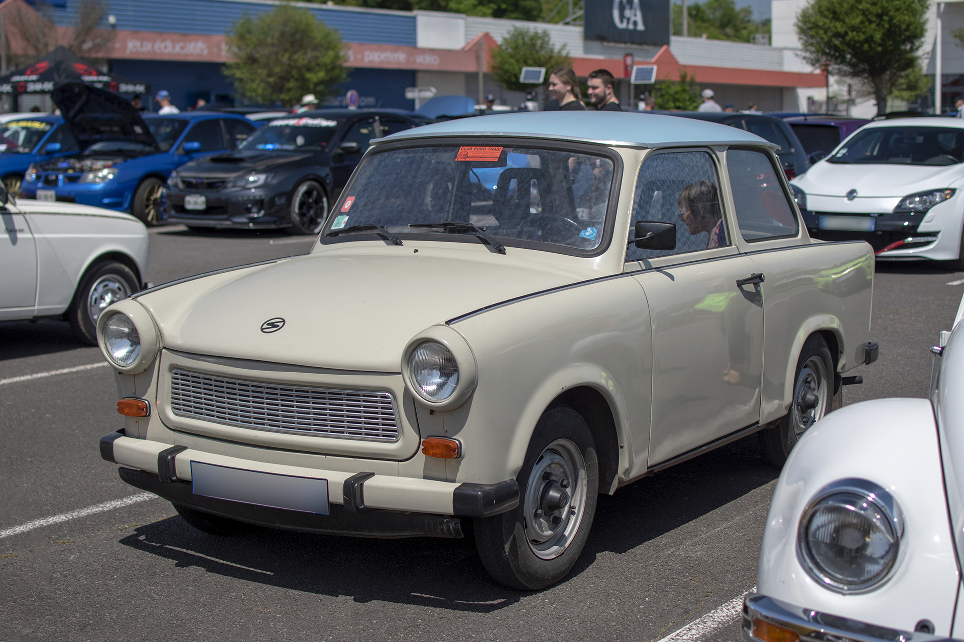 VEB Sachsenring Automobilwerk Zwickau Trabant 601 - Autos Mythiques 57, Thionville, 2023