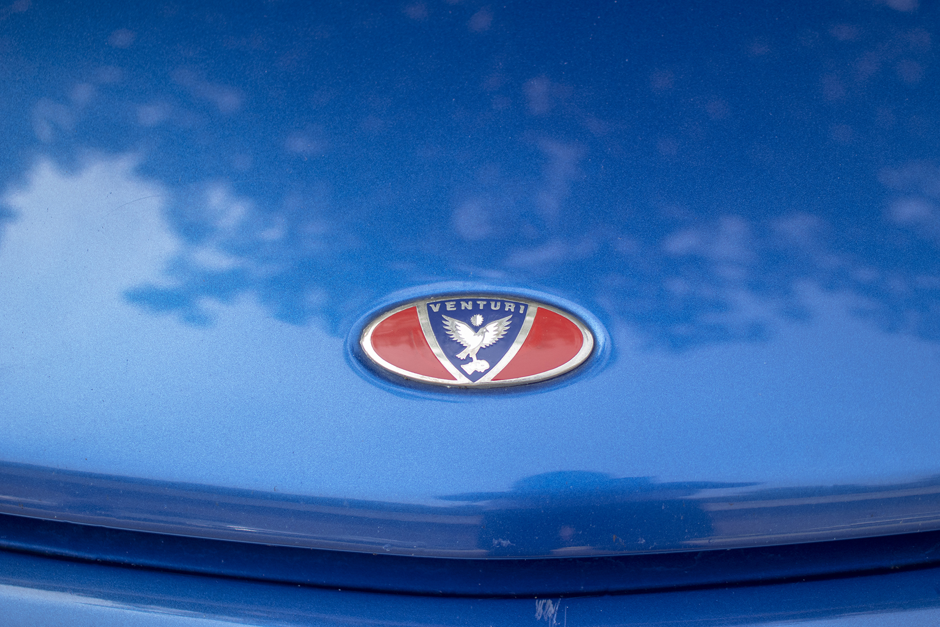 Venturi 260 Atlantique 1993 logo  - Vintage & Hystory Vehicles by Kiwanis, Lasauvage ,septembre ,2023